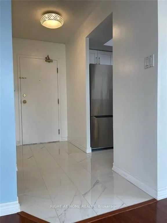 285 Enfield Place, #1204