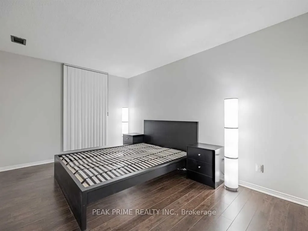 155 Hillcrest Avenue, #Ph02