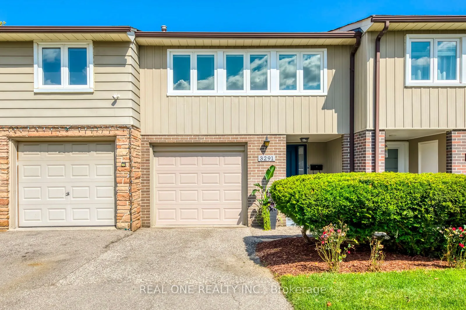 3291 FIELDGATE Drive, #34