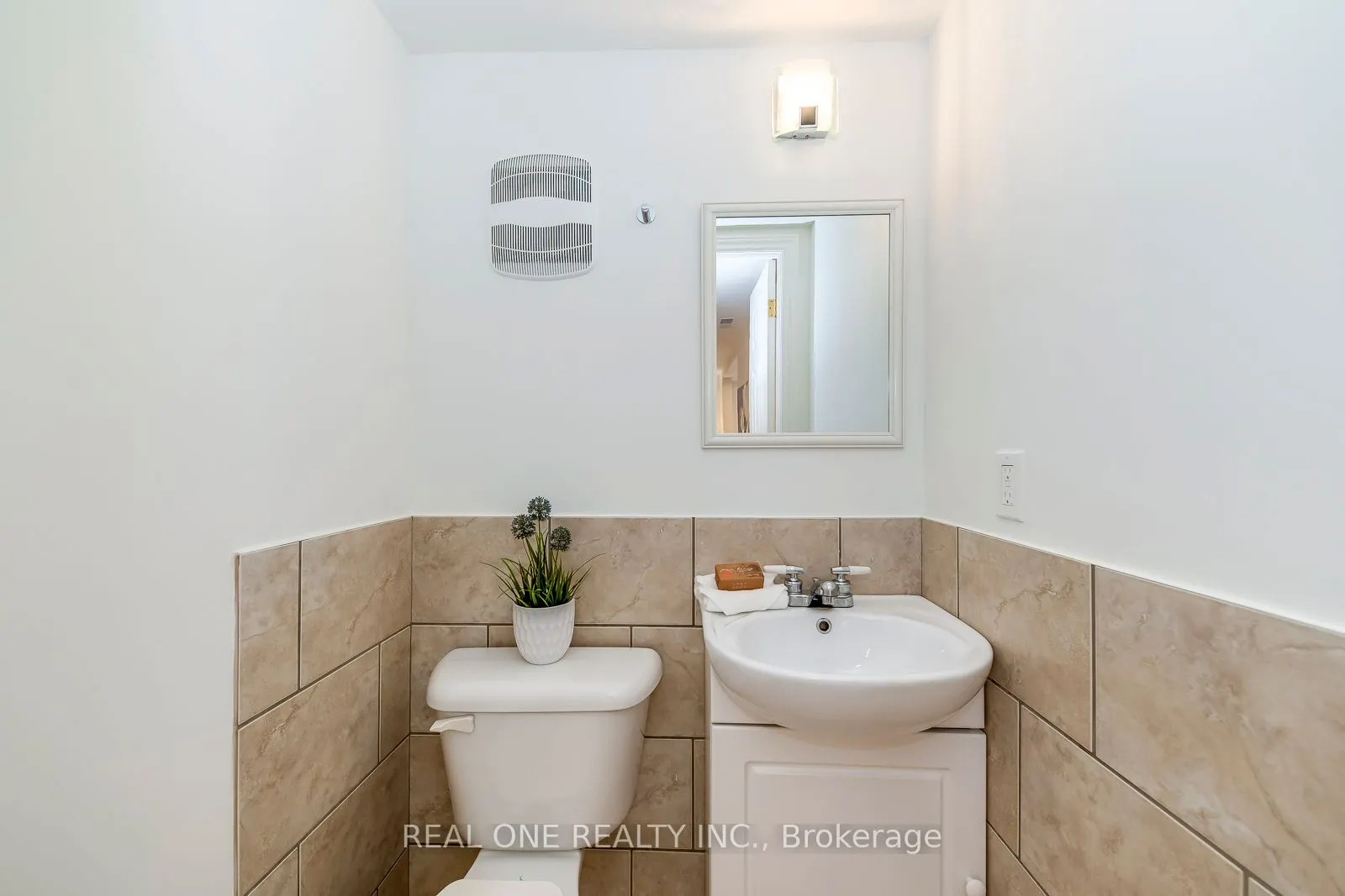 3291 FIELDGATE Drive, #34