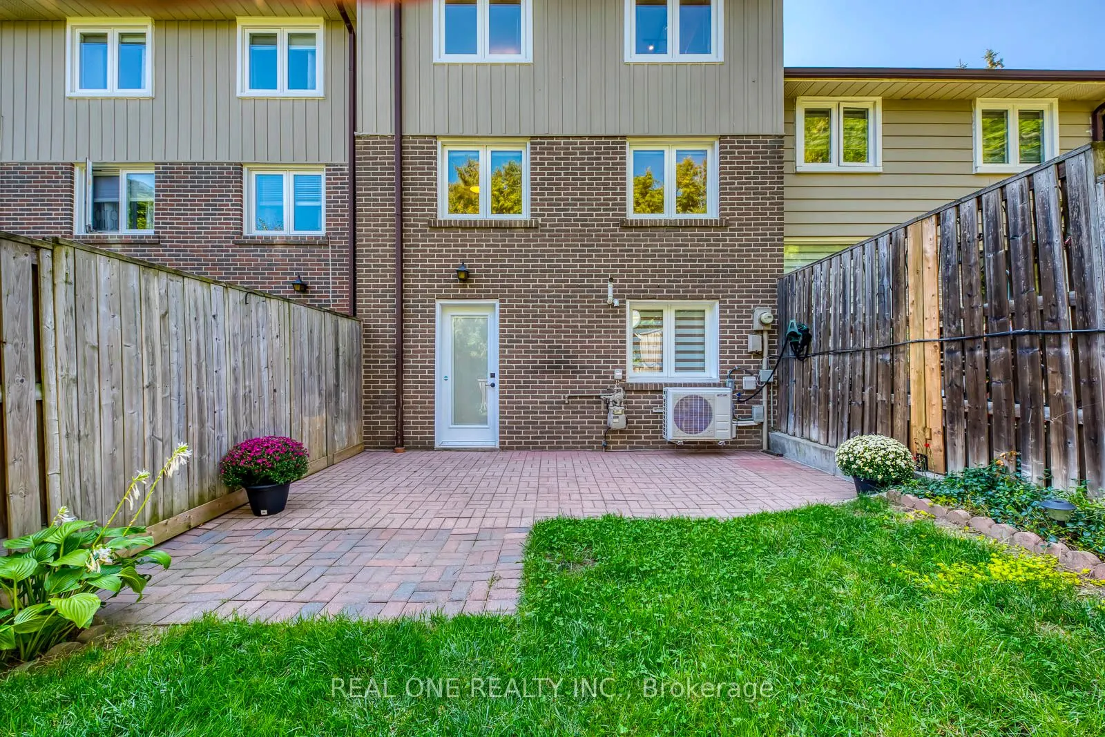 3291 FIELDGATE Drive, #34