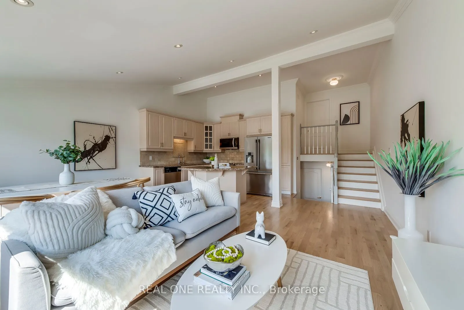 3291 FIELDGATE Drive, #34