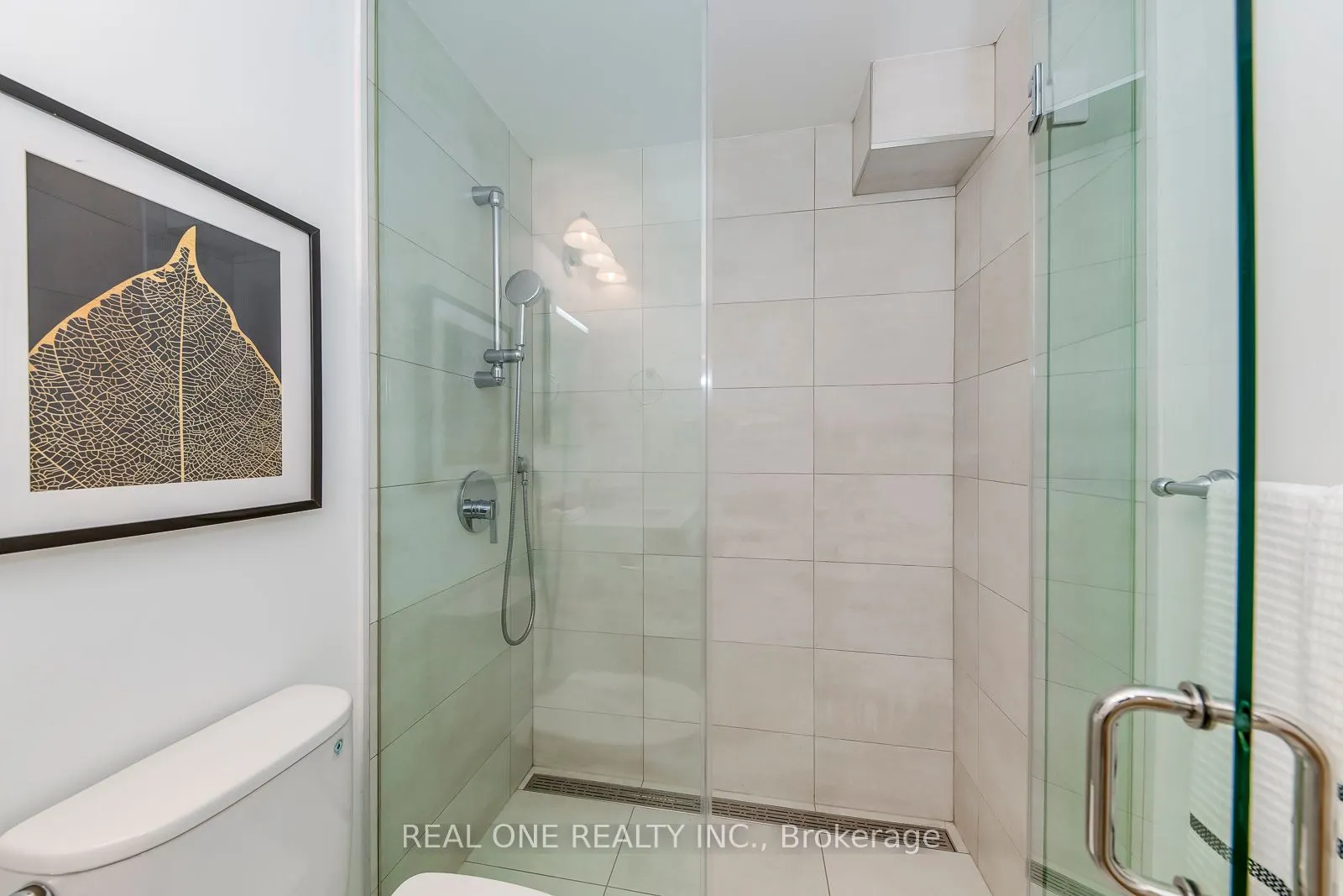3291 FIELDGATE Drive, #34