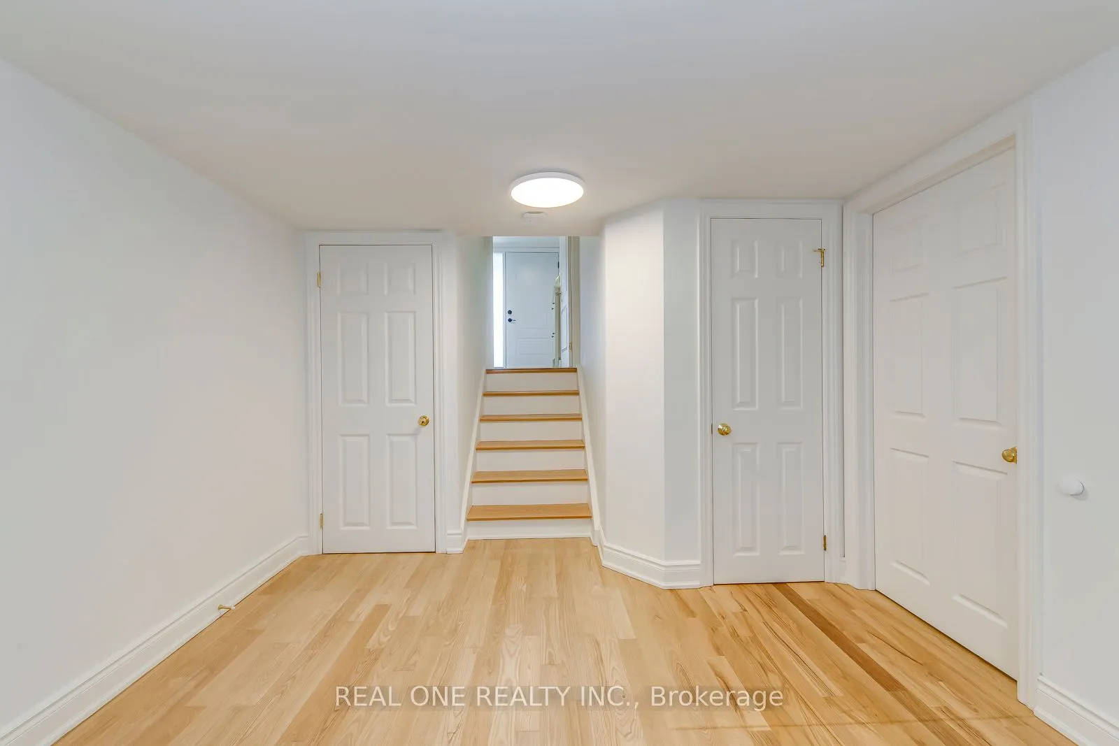 3291 FIELDGATE Drive, #34