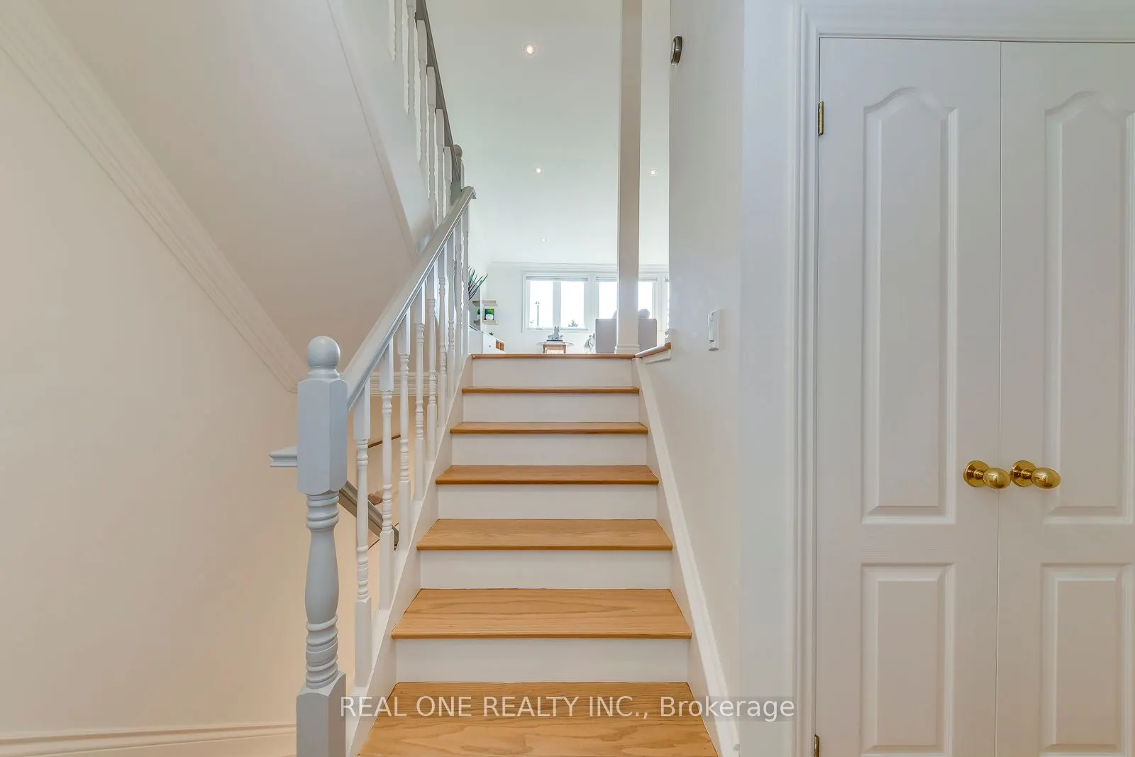 3291 FIELDGATE Drive, #34