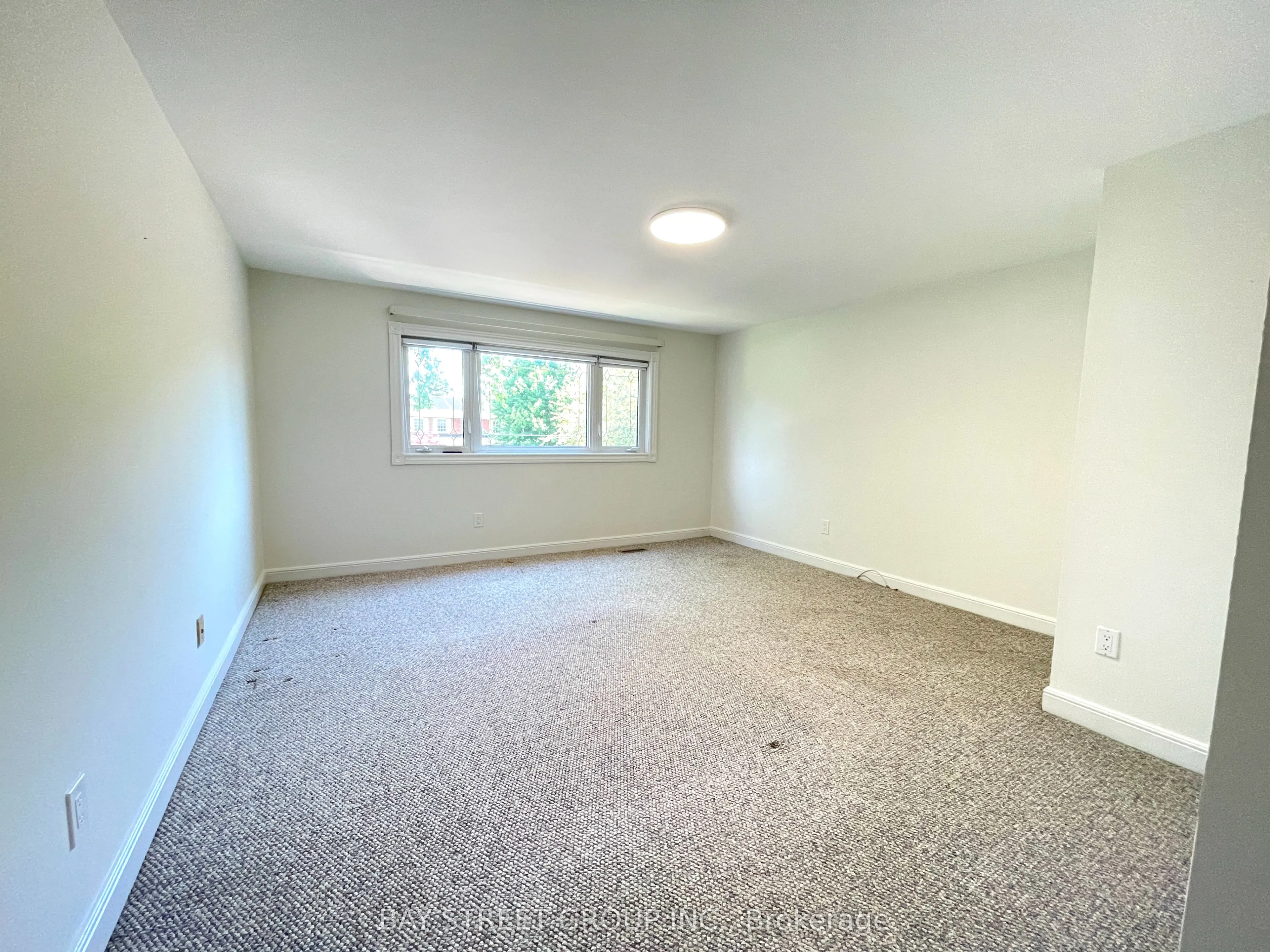 1412 Peerless Court