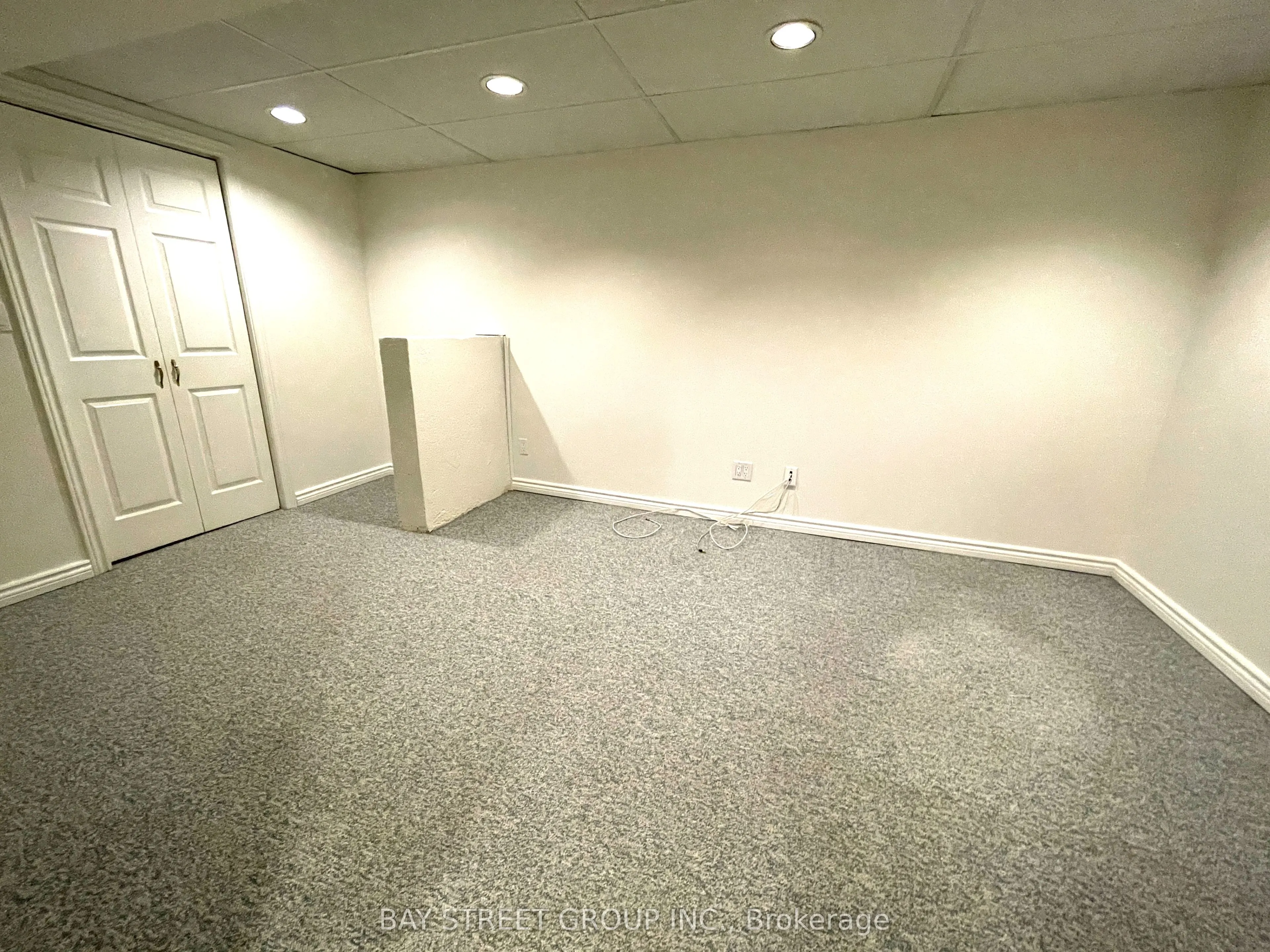 1412 Peerless Court