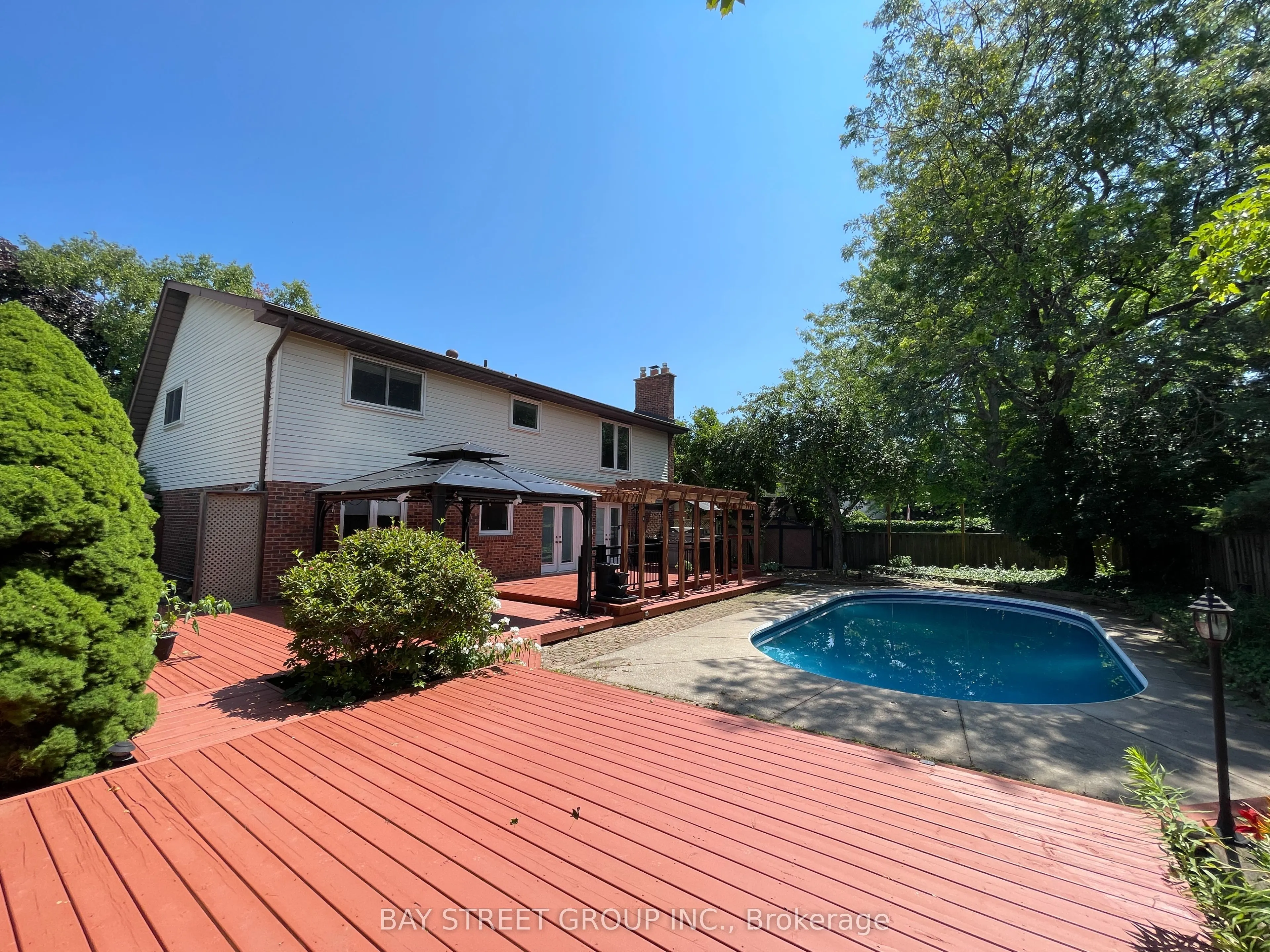 1412 Peerless Court