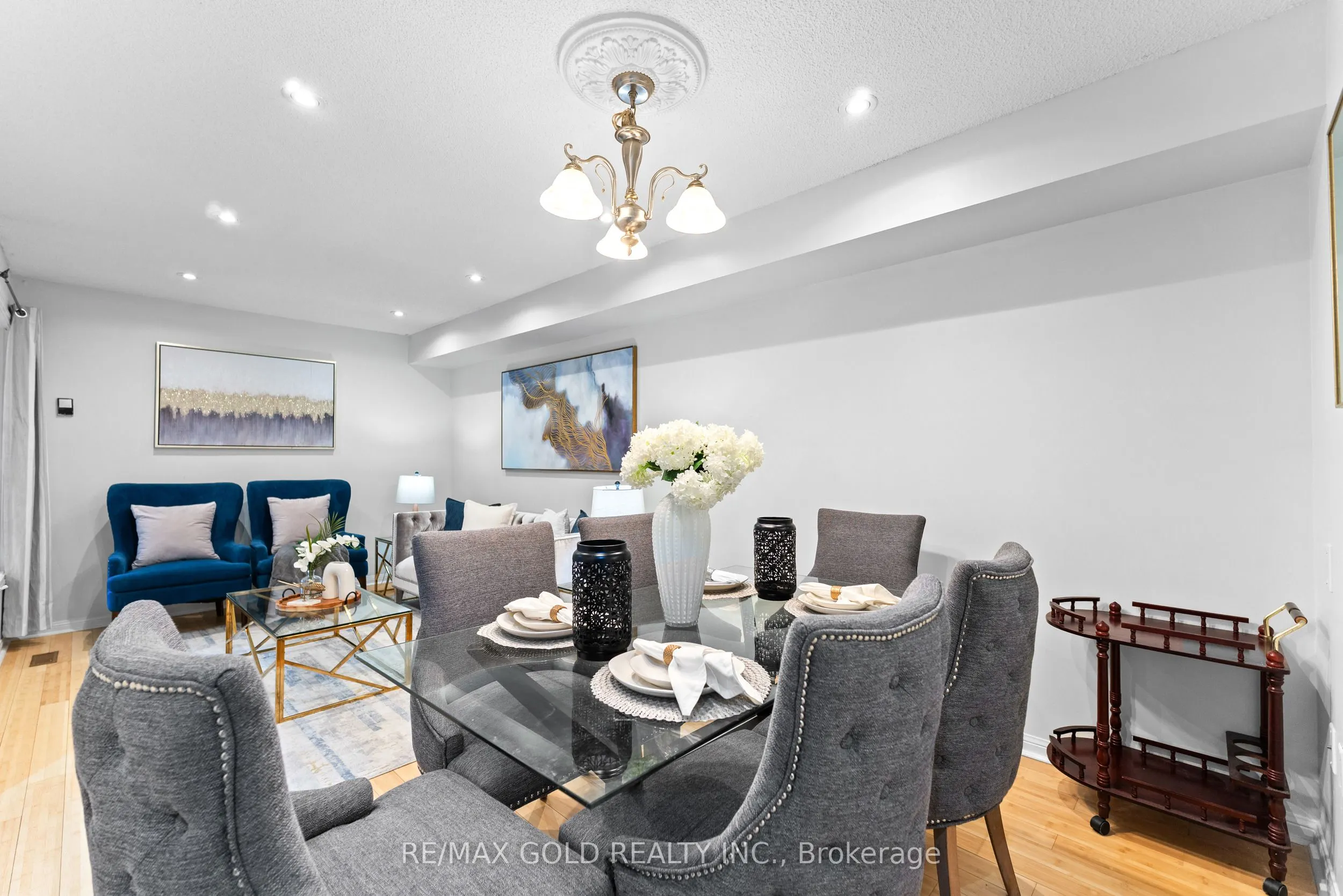 83 Mount Ranier Crescent
