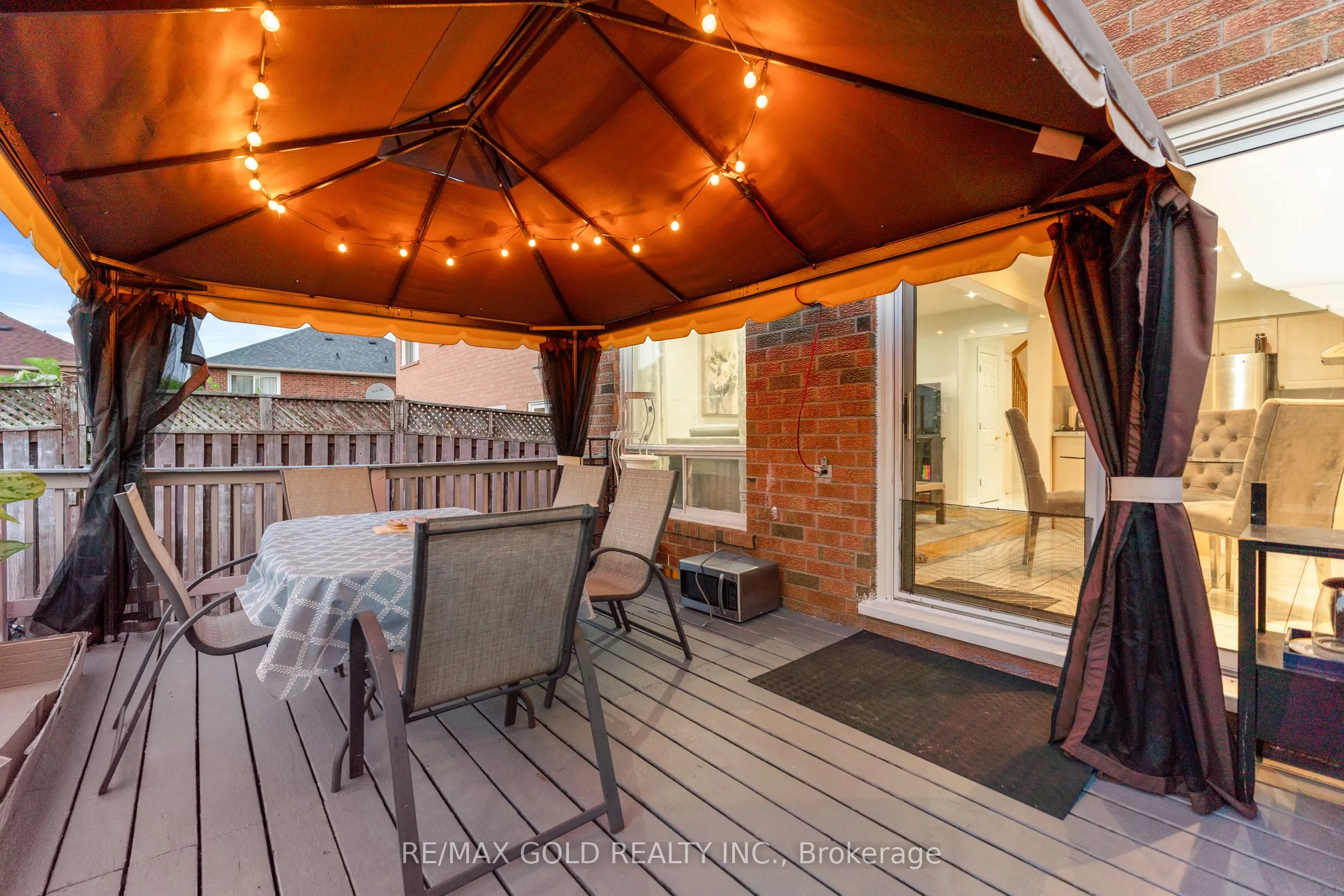 83 Mount Ranier Crescent