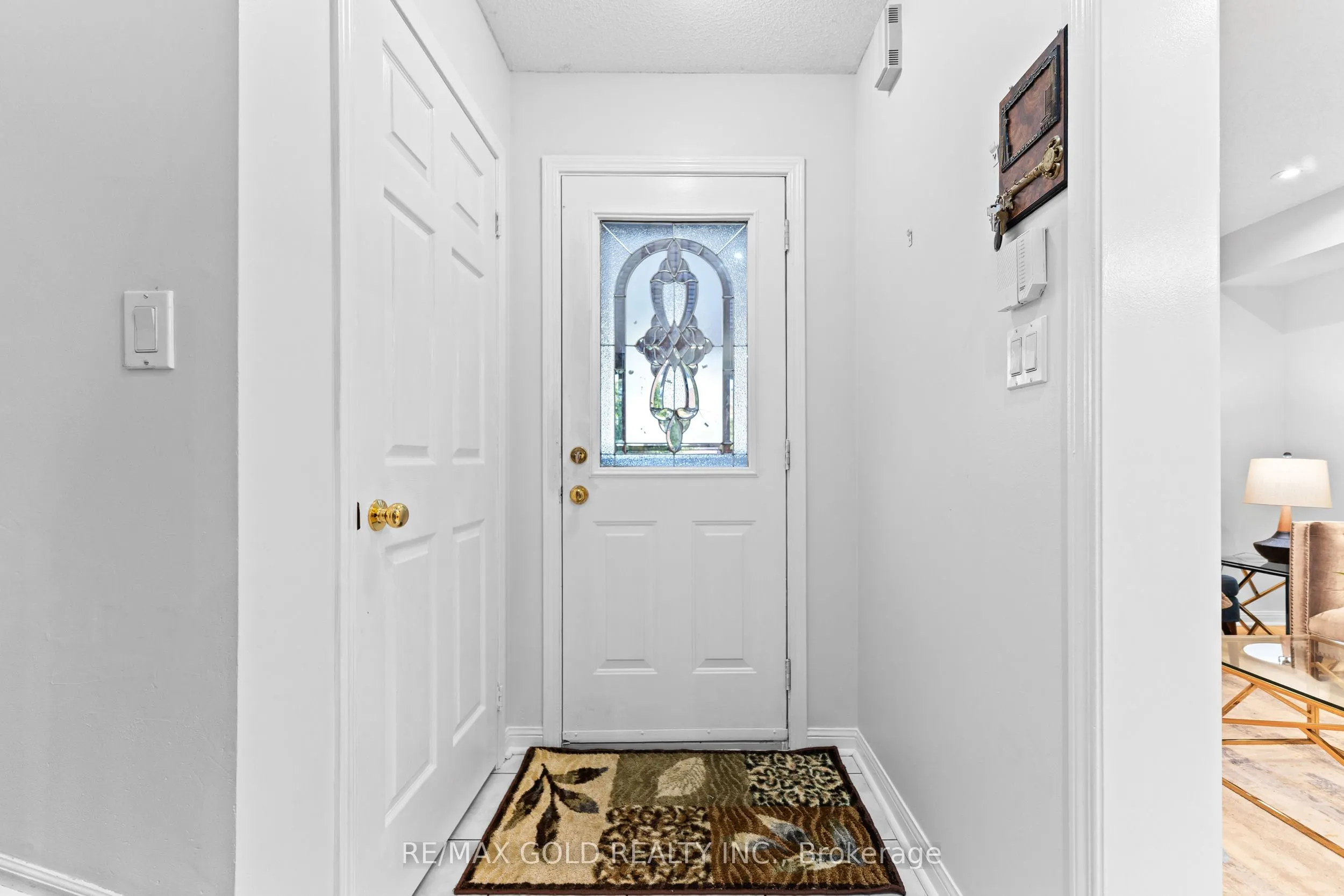 83 Mount Ranier Crescent
