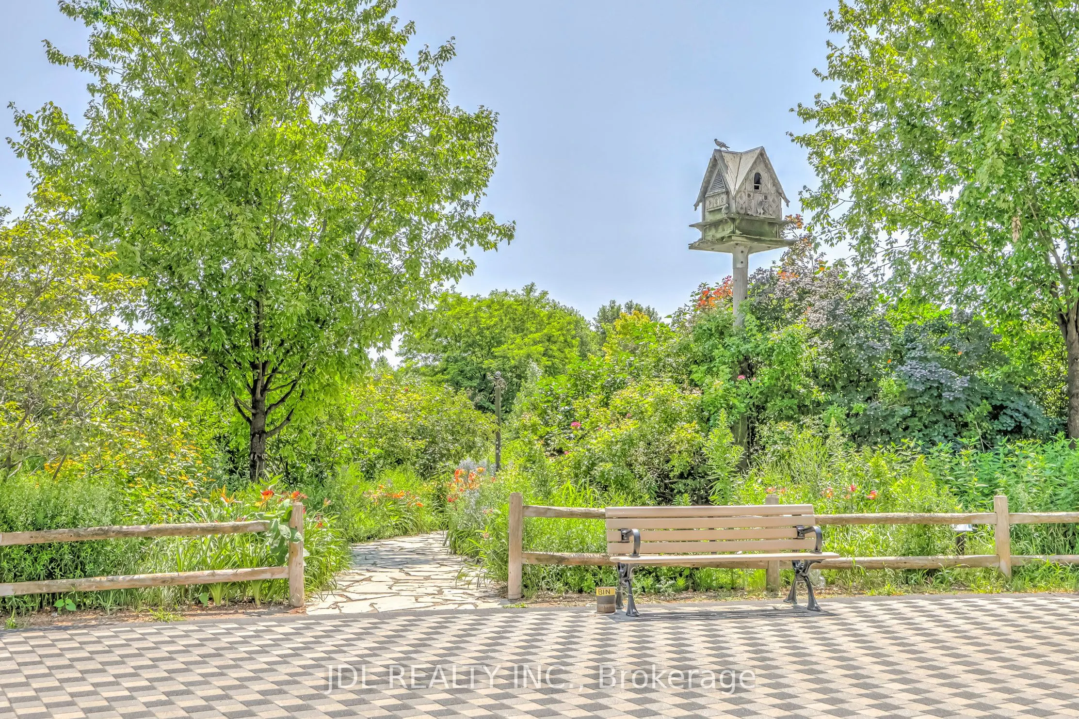 59 Annie Craig Drive, #1909