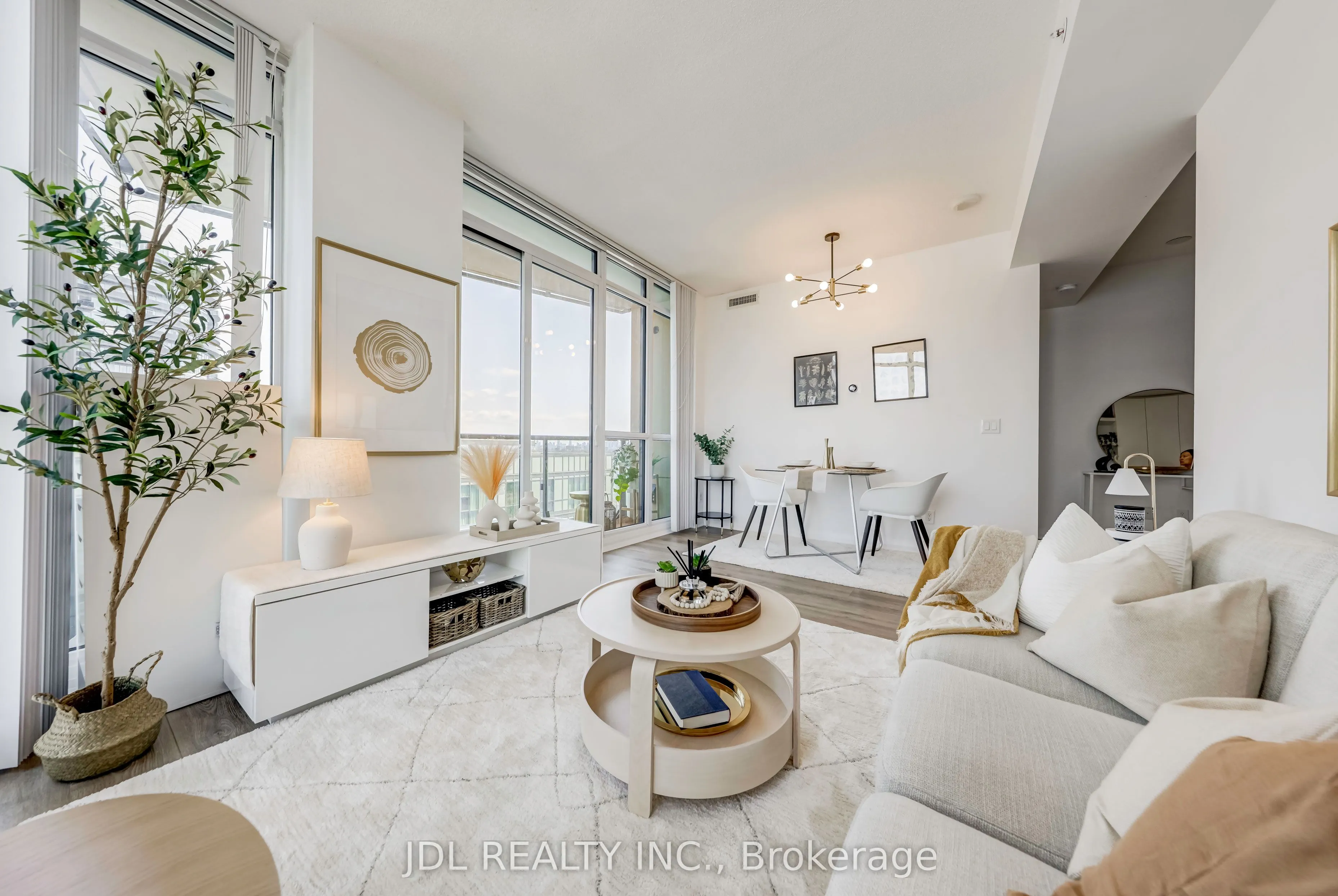 59 Annie Craig Drive, #1909