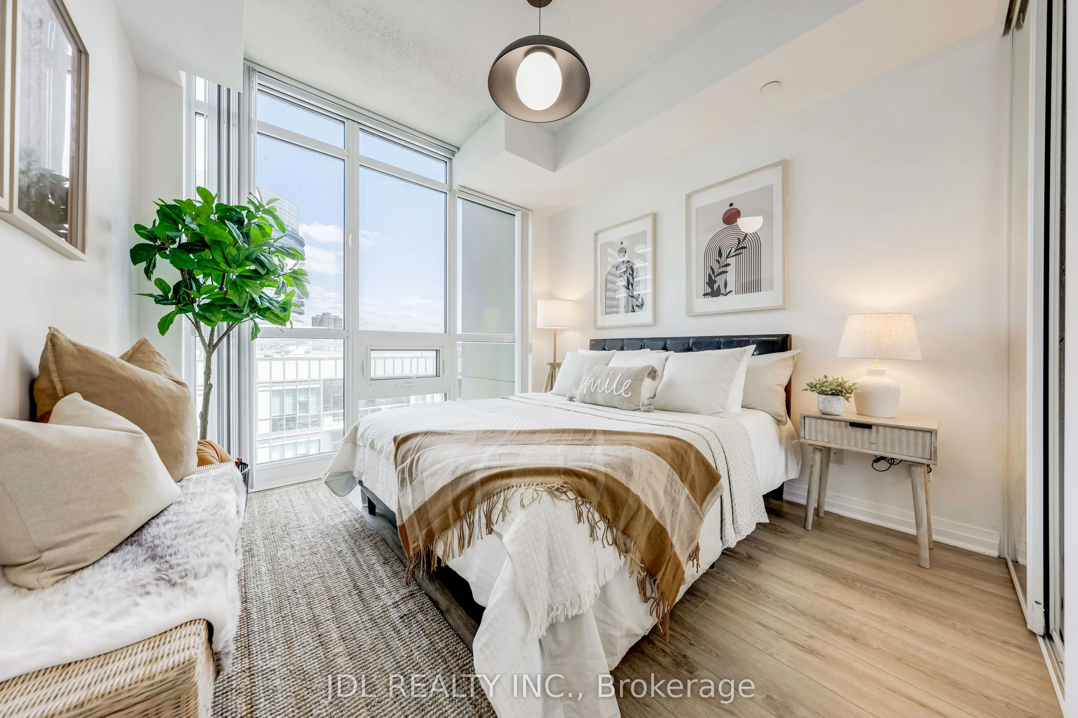 59 Annie Craig Drive, #1909
