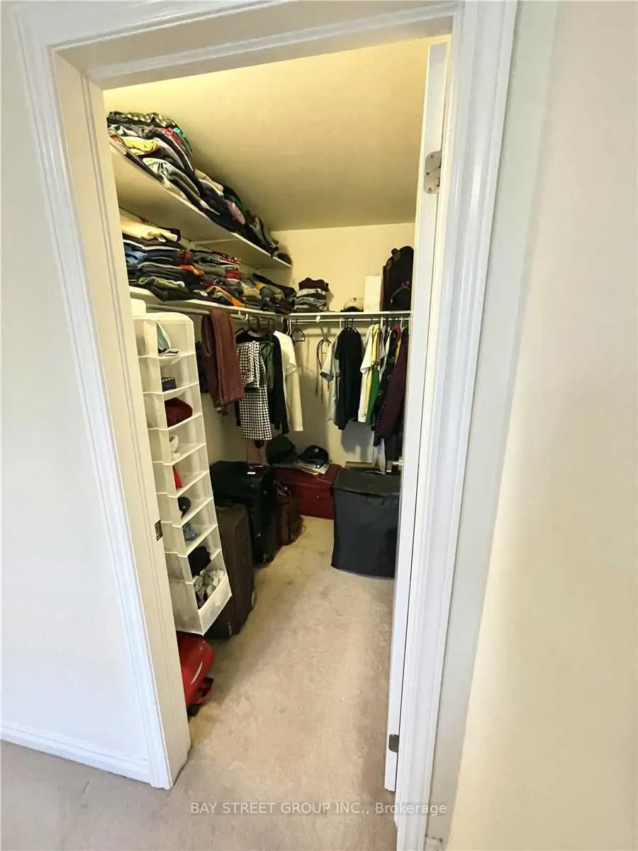 276 Gatwick Drive, #202