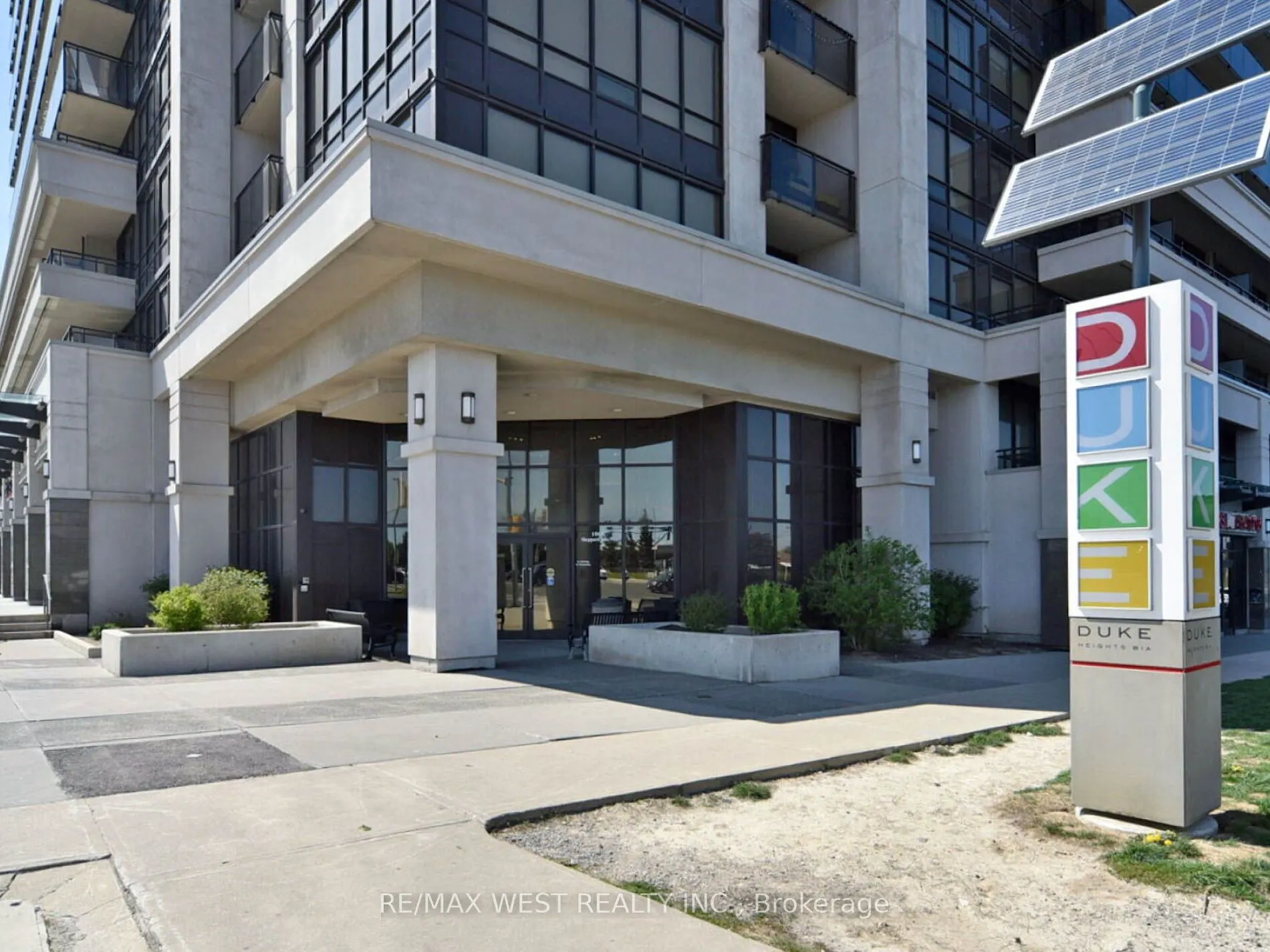 1060 Sheppard Avenue, #410