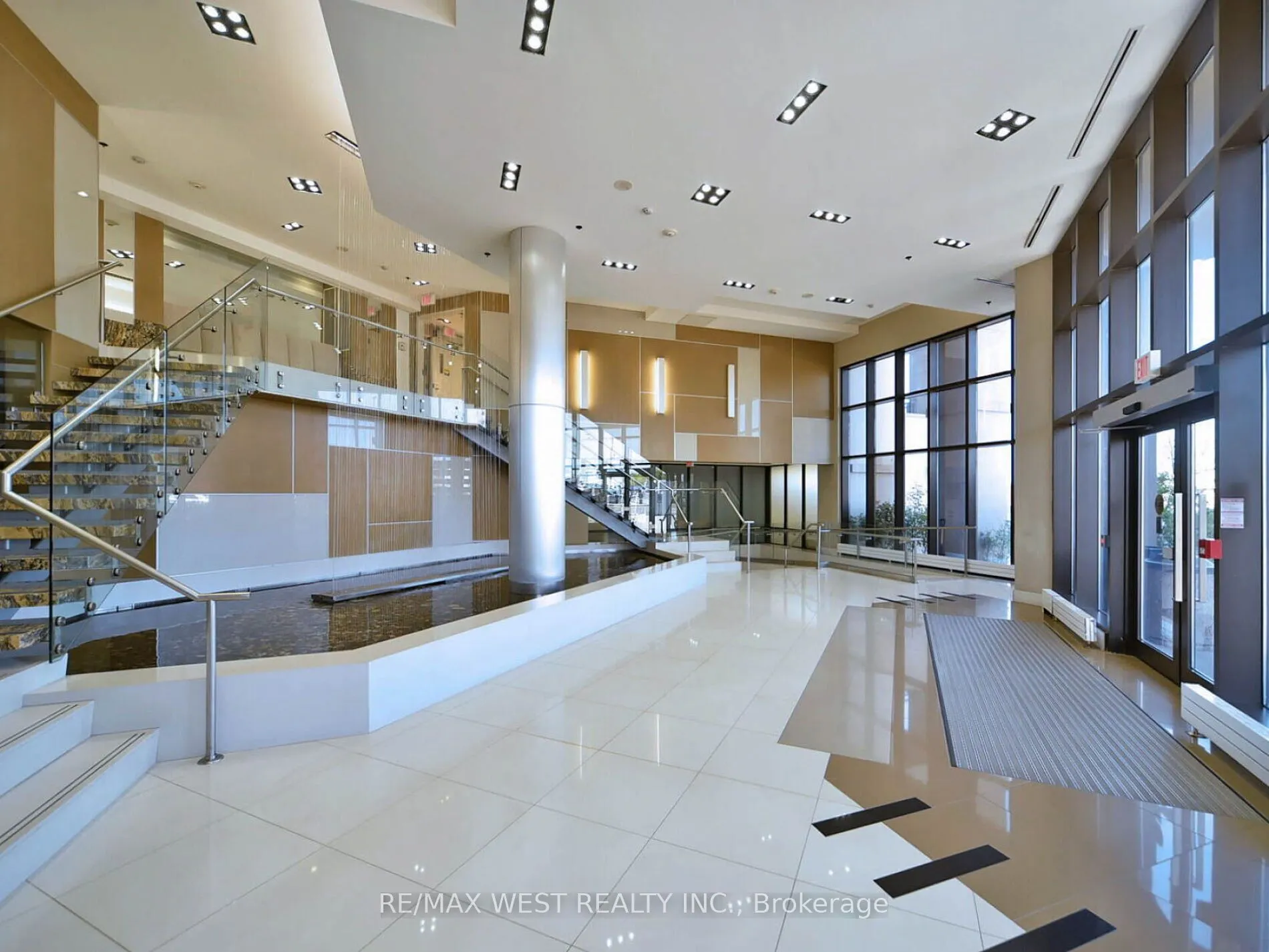 1060 Sheppard Avenue, #410