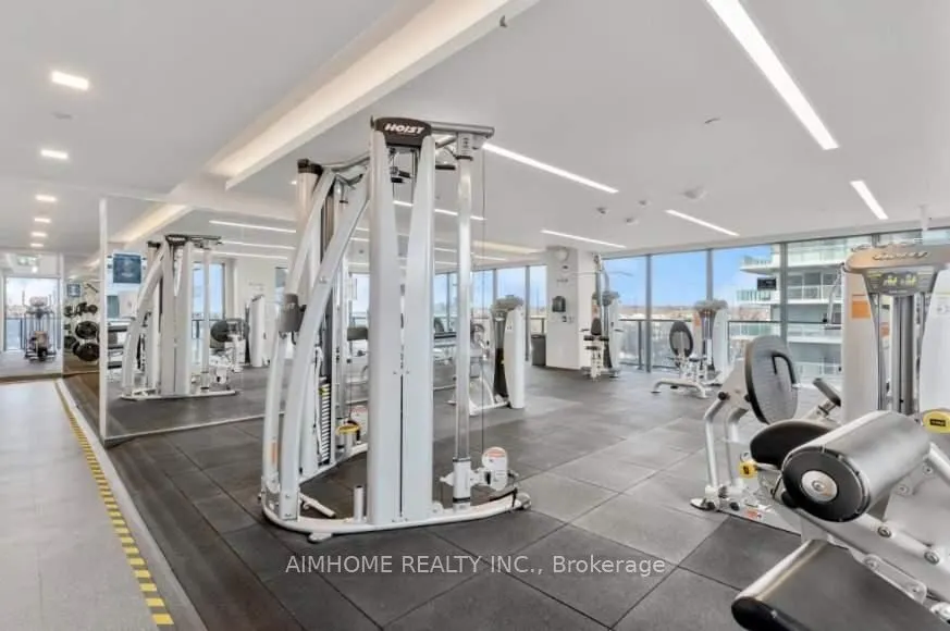 20 Shore Breeze Drive, #2207