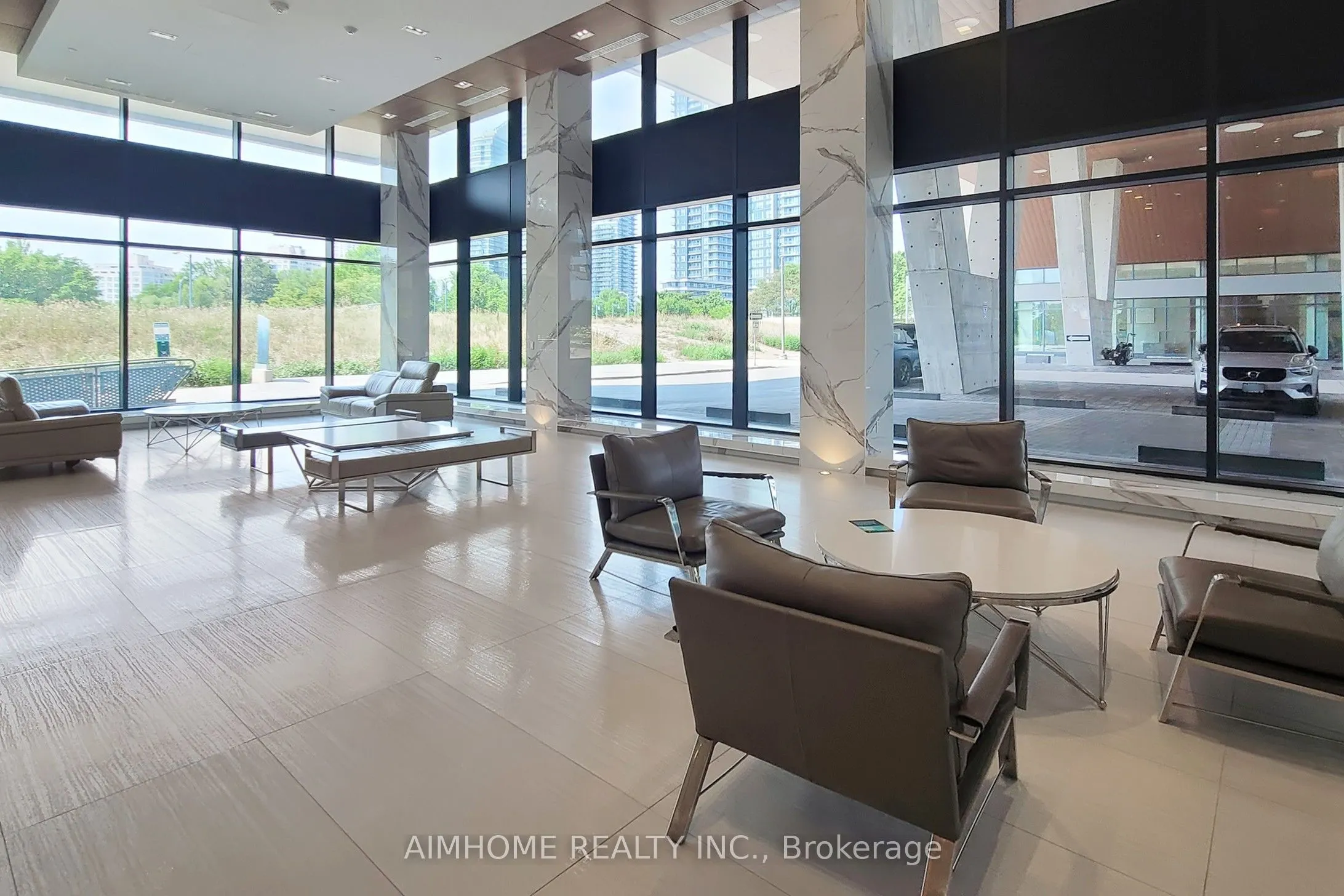 20 Shore Breeze Drive, #2207
