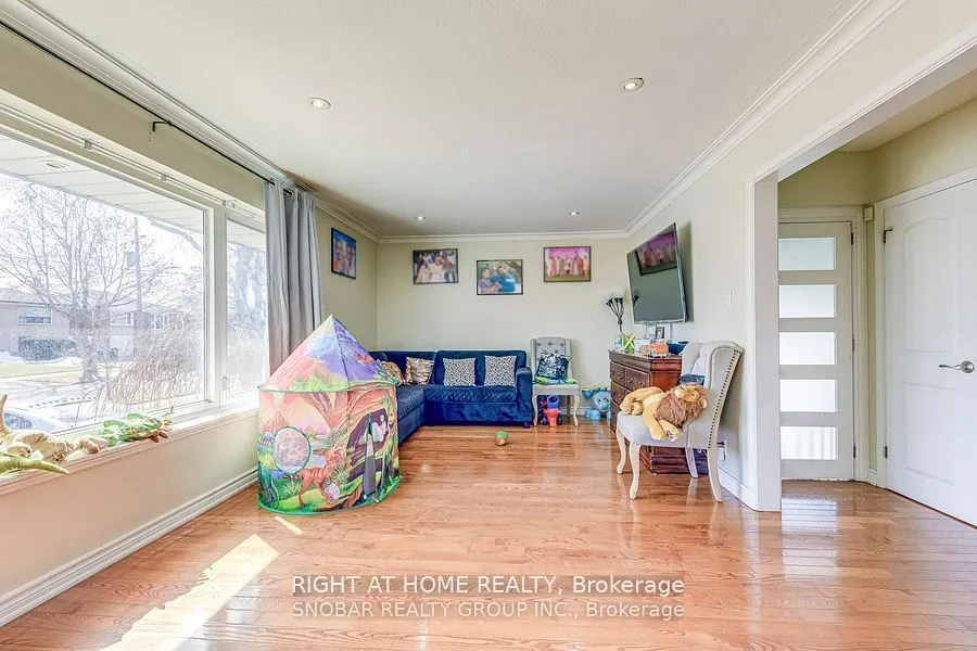 24 Ludgate Drive, #MAIN