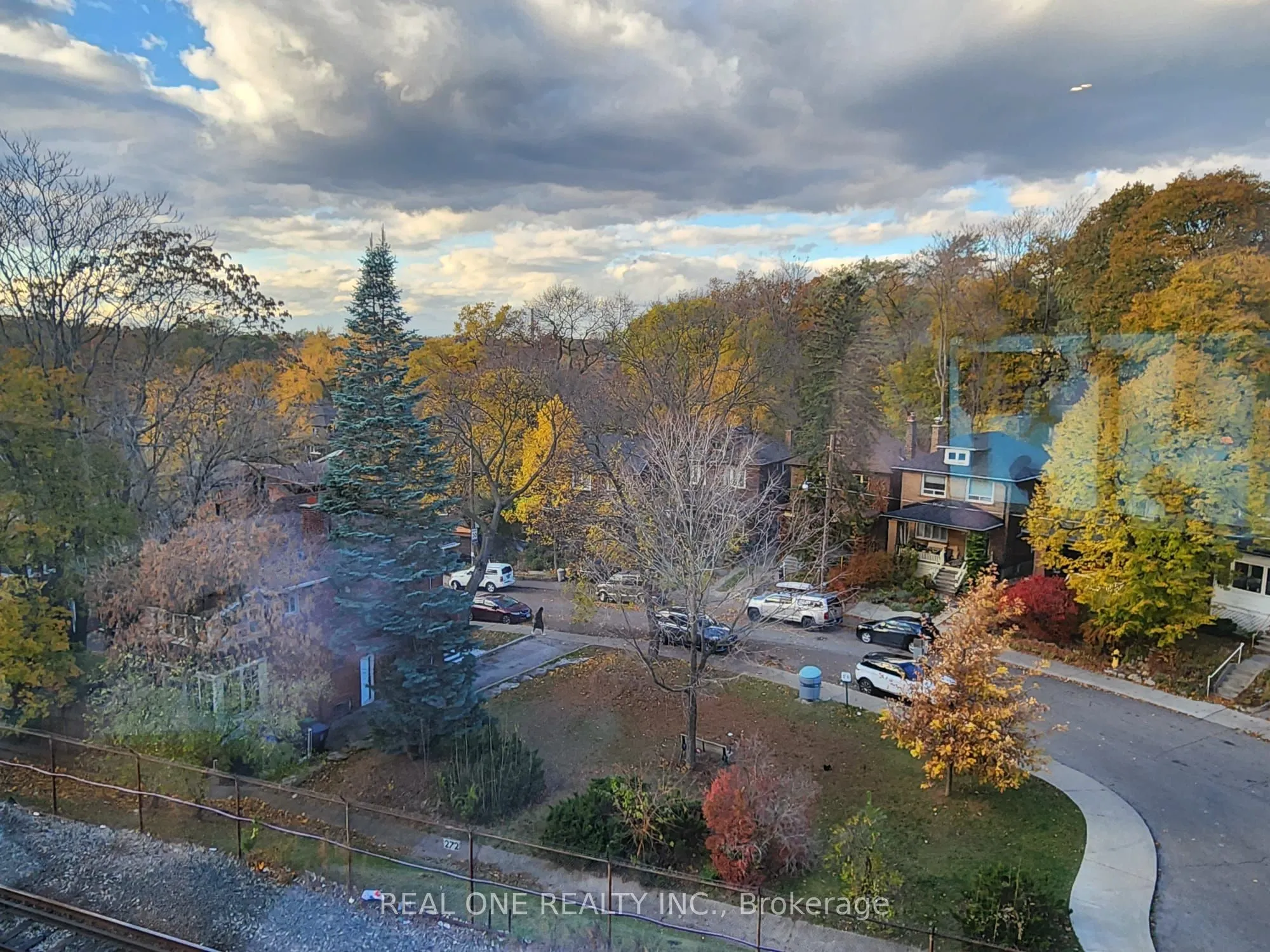 1990 Bloor Street W, #404