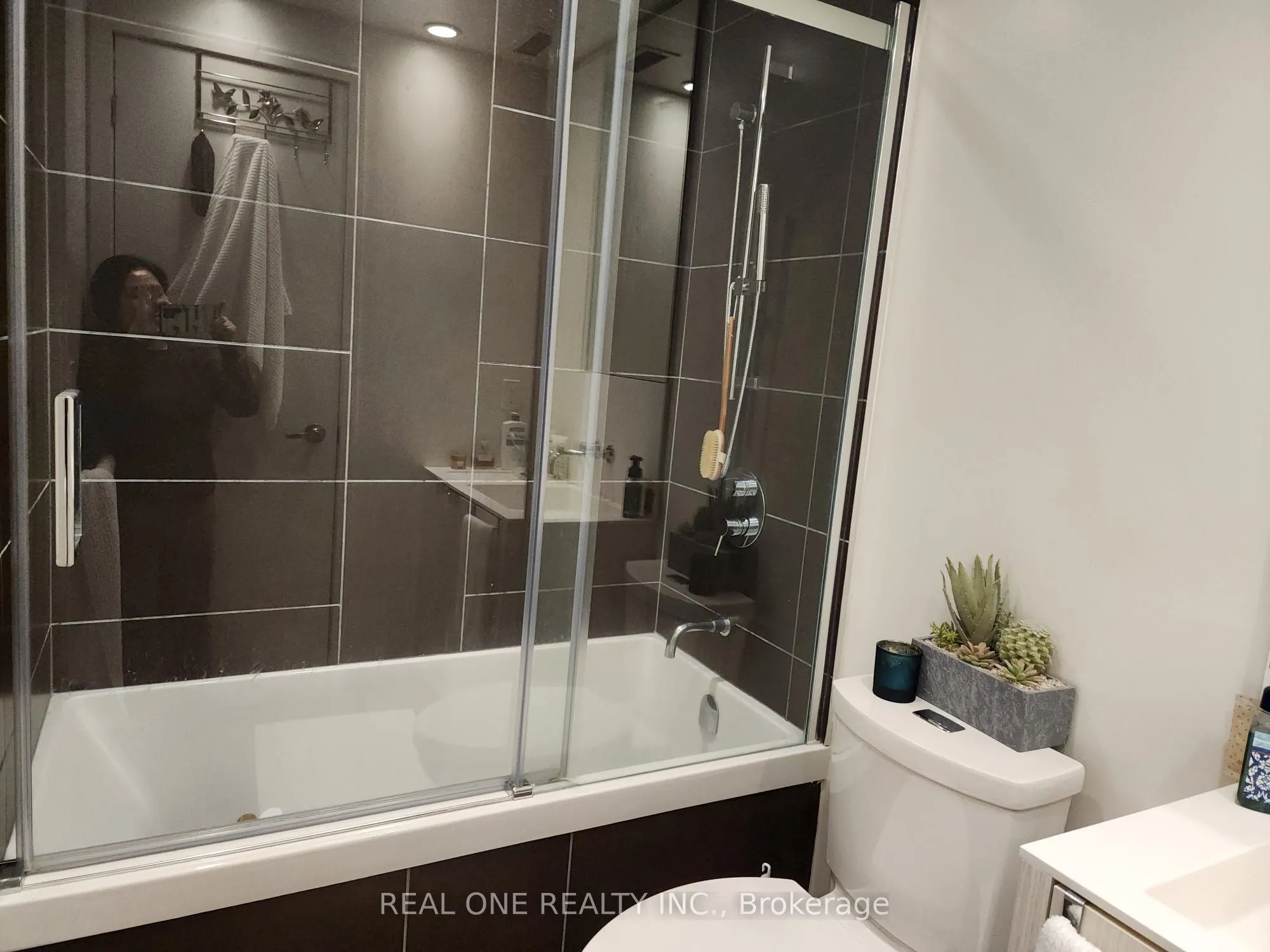 1990 Bloor Street W, #404