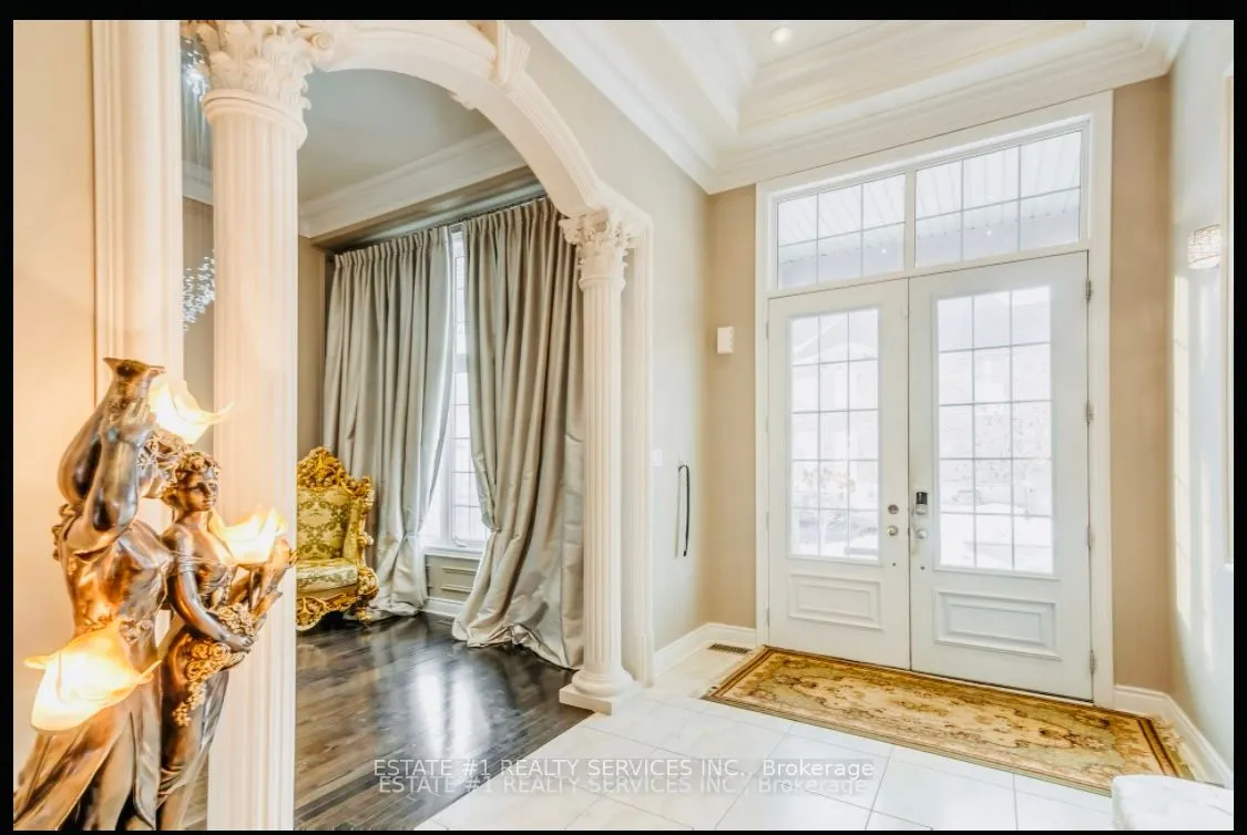 4 Agincourt Circle