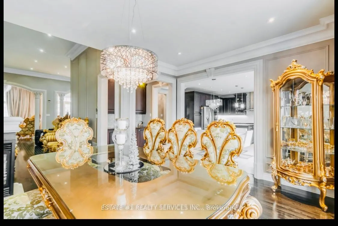 4 Agincourt Circle