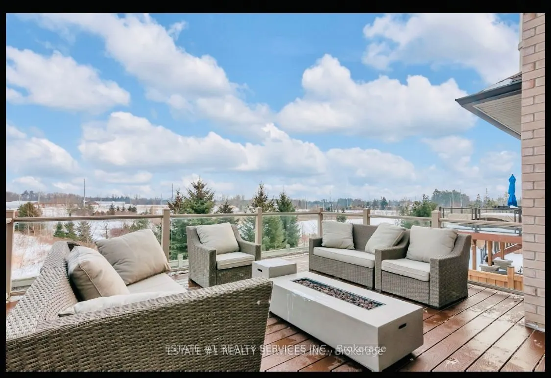 4 Agincourt Circle