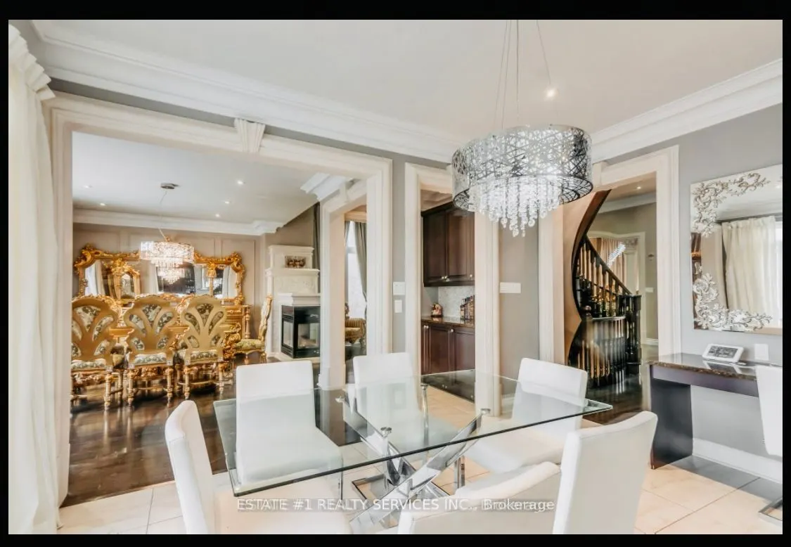 4 Agincourt Circle