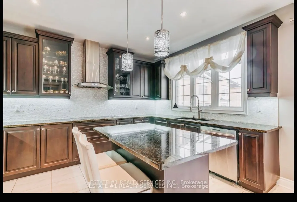 4 Agincourt Circle
