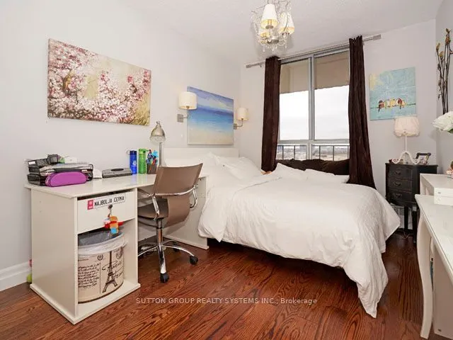 35 Ormskirk Avenue, #811