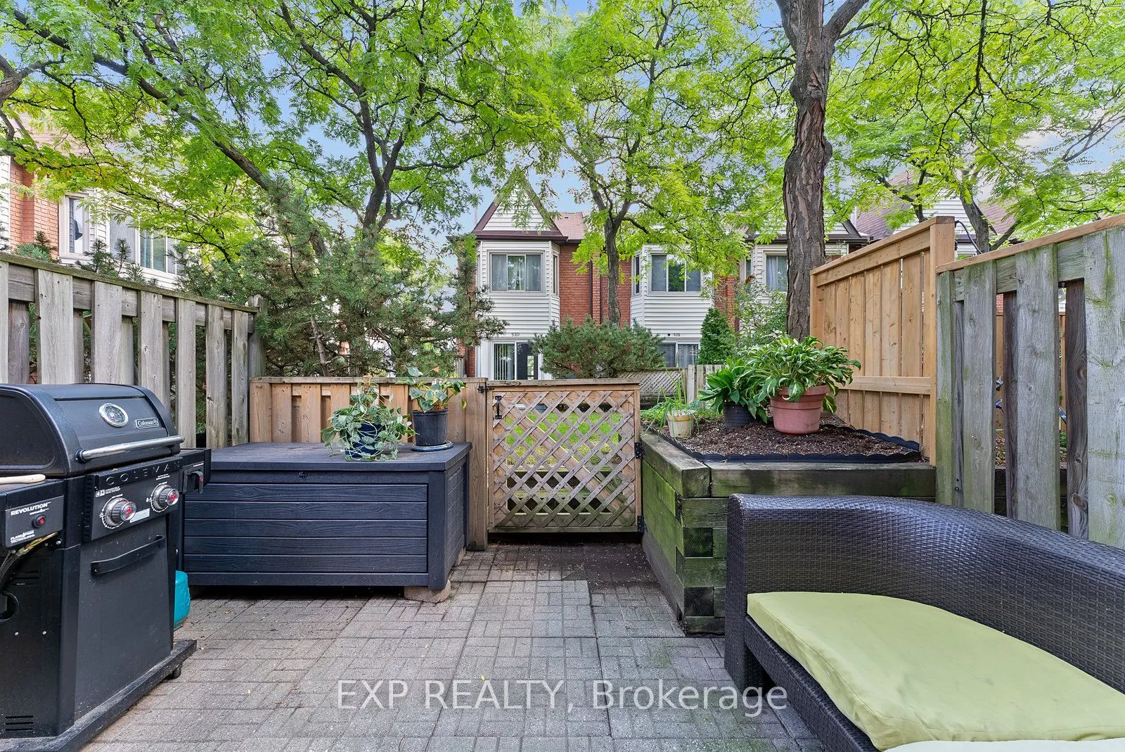 895 Maple Avenue, #532