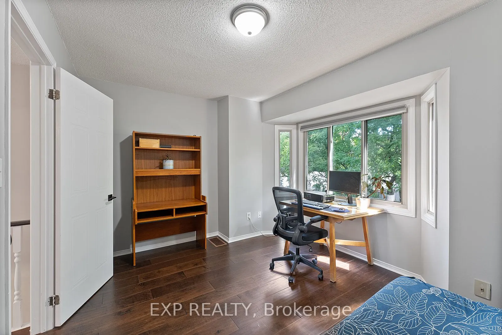 895 Maple Avenue, #532