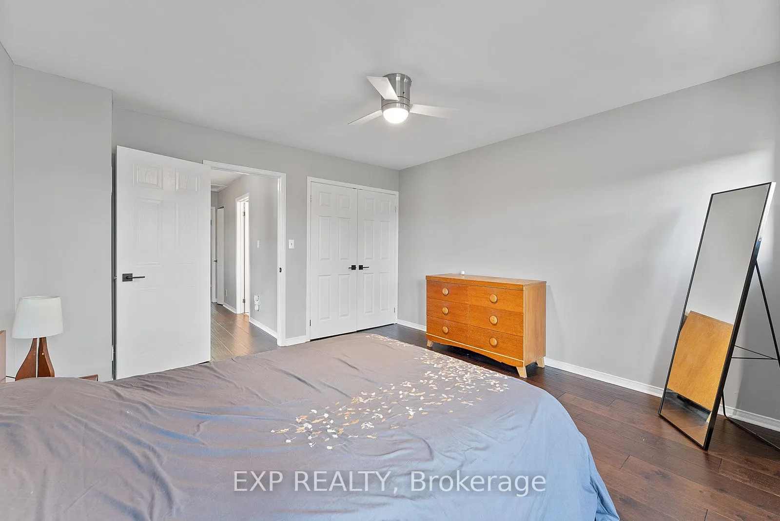 895 Maple Avenue, #532