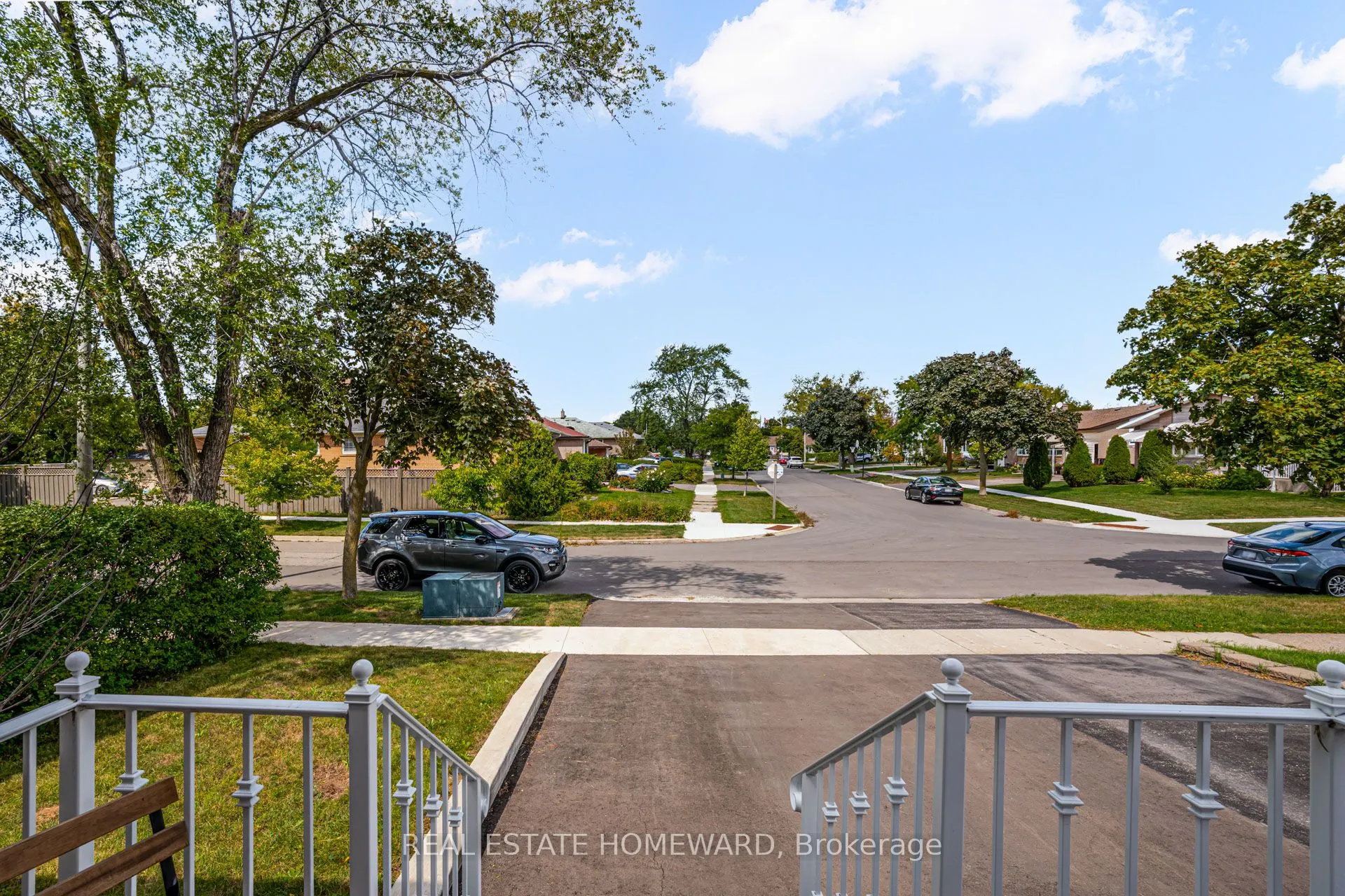 1849 Sandgate Crescent
