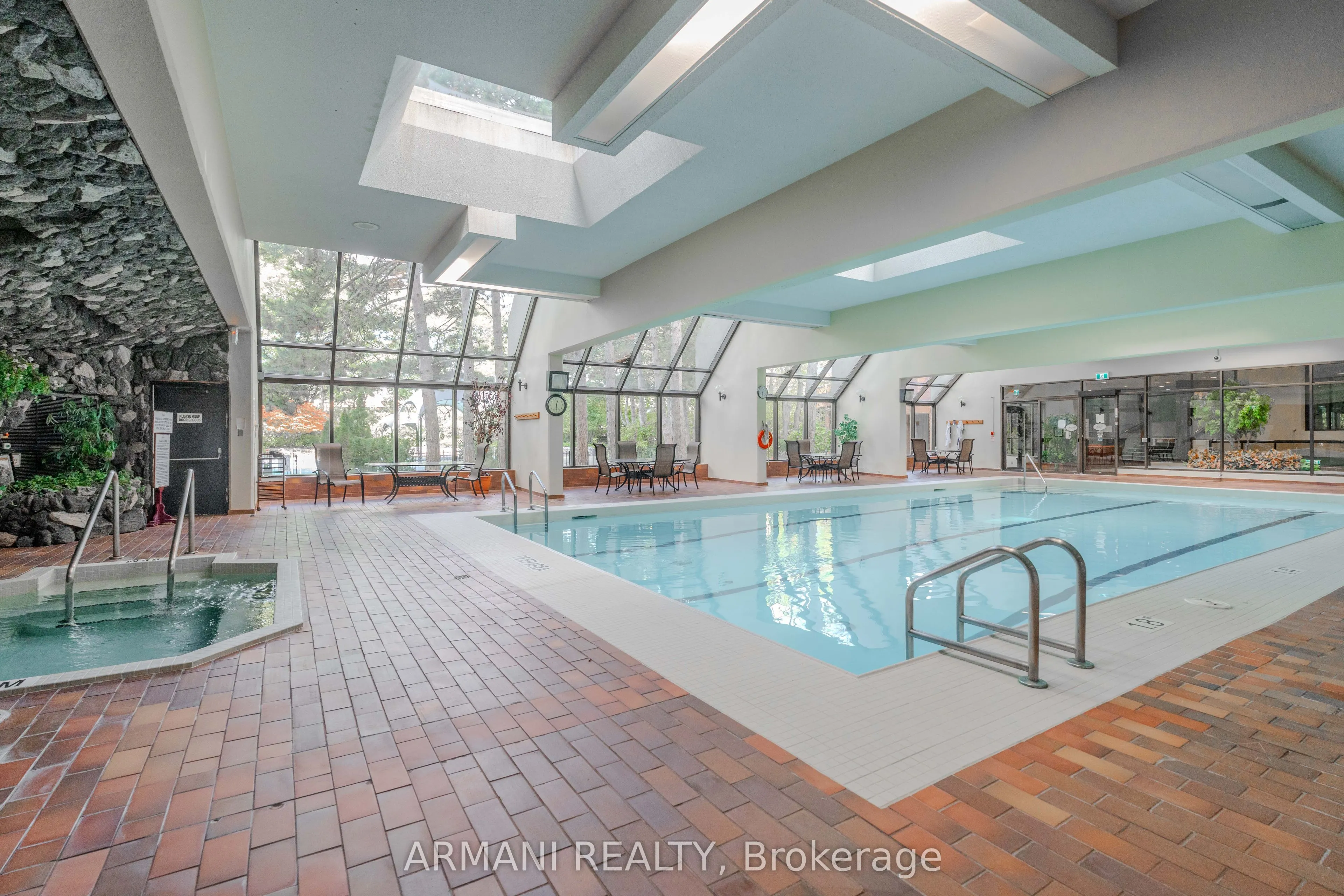 2010 Islington Avenue, #1005