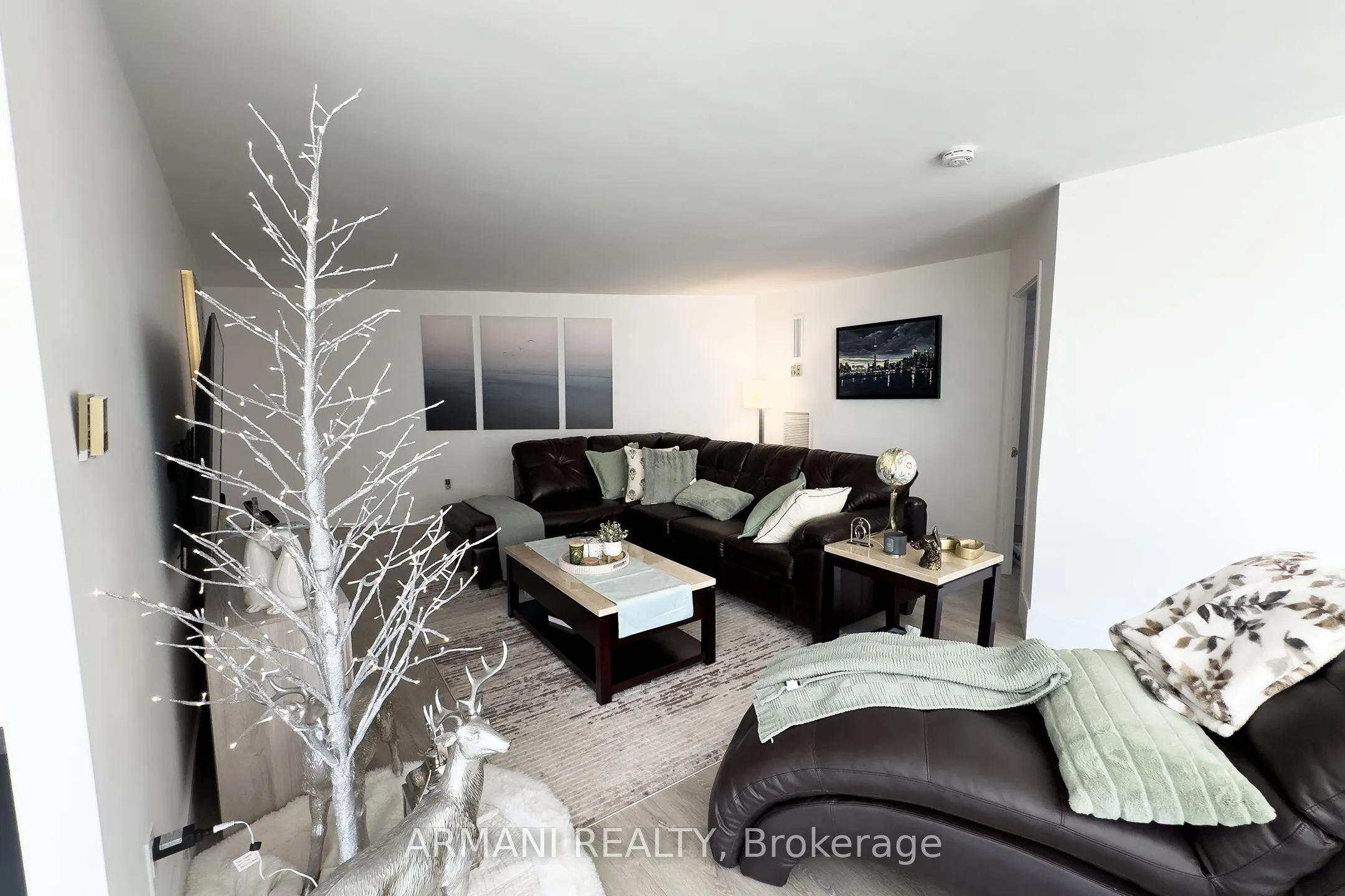 2010 Islington Avenue, #1005