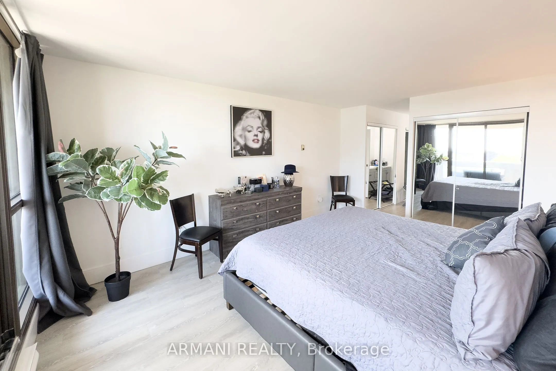 2010 Islington Avenue, #1005