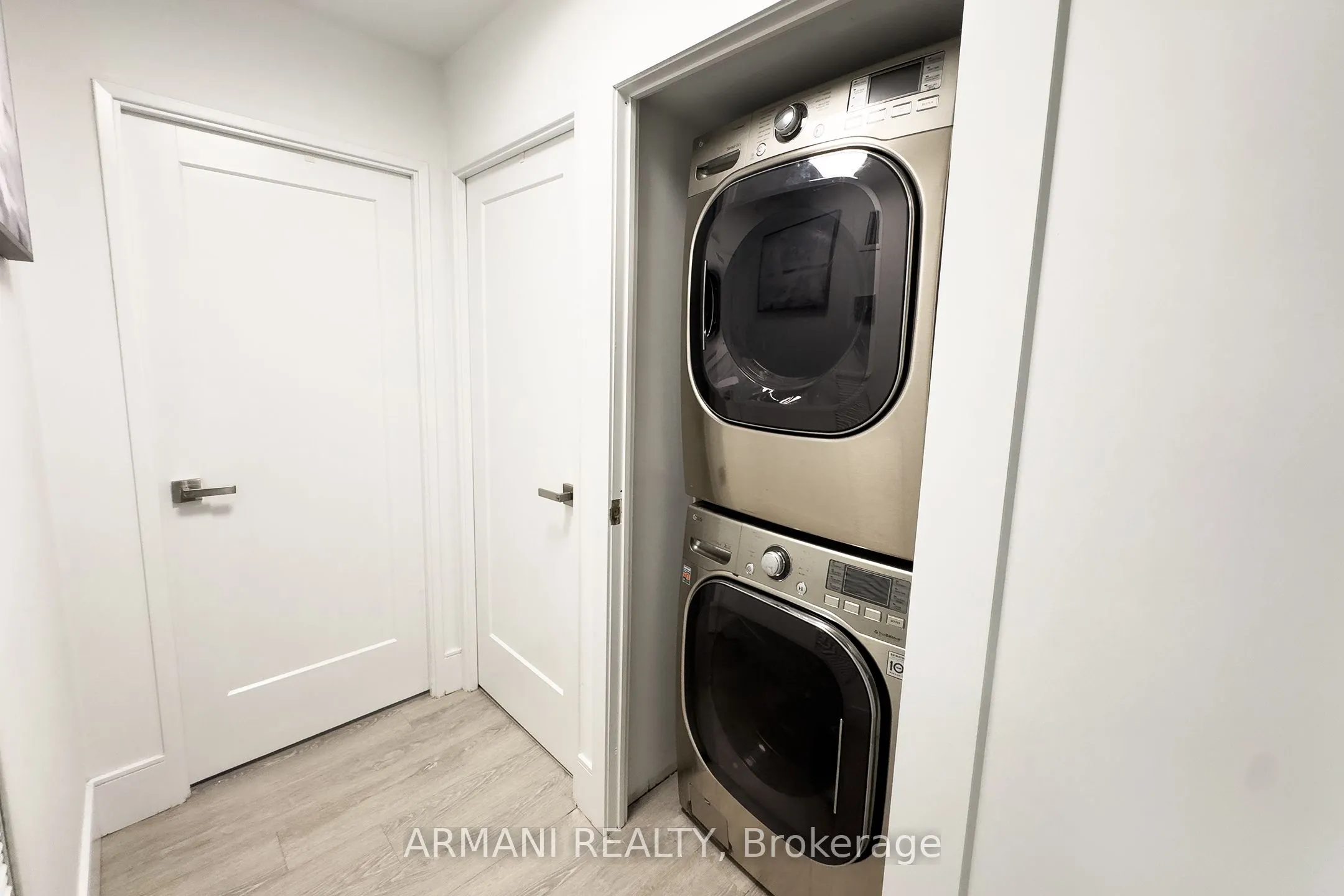 2010 Islington Avenue, #1005