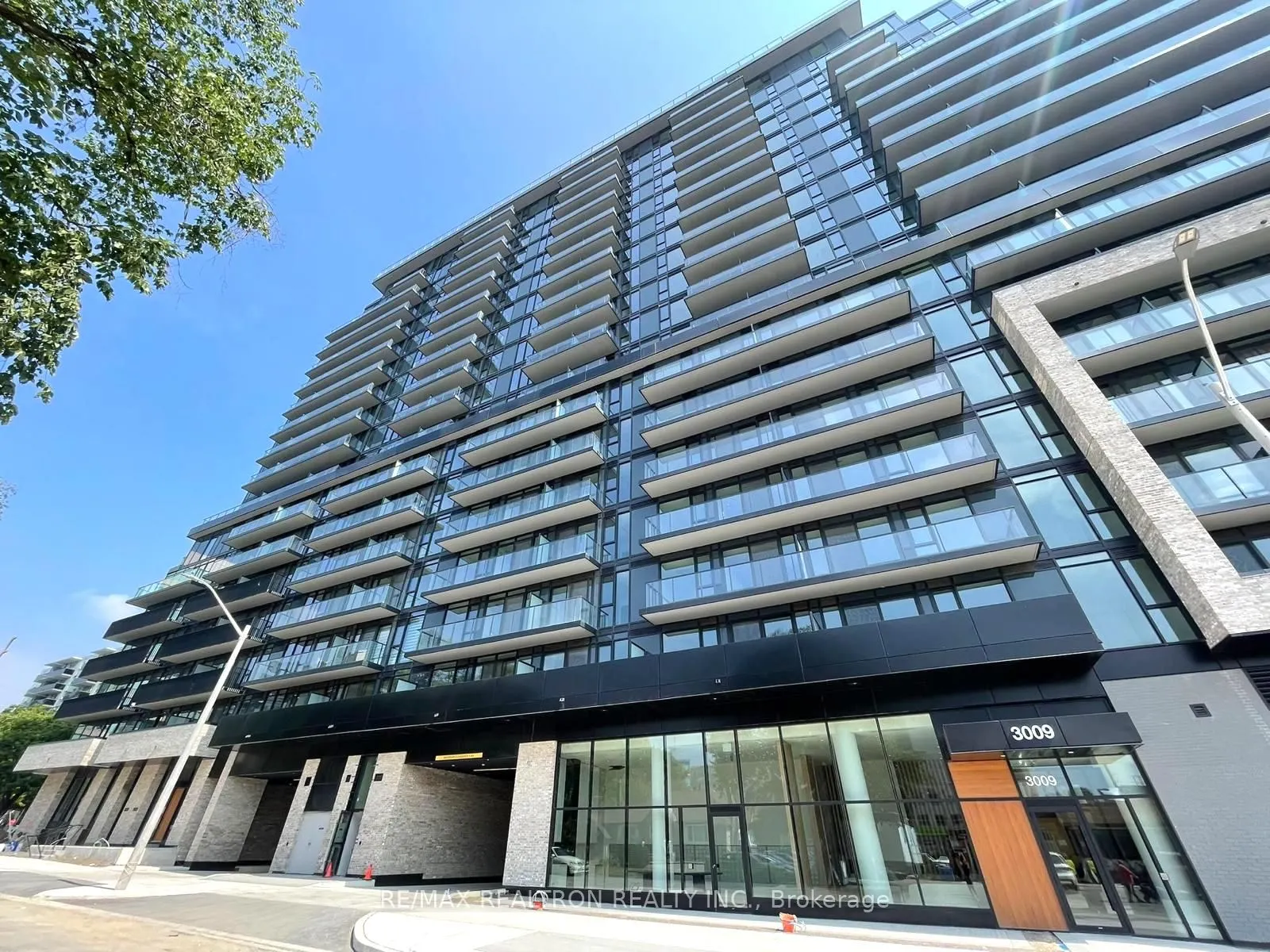 3009 Novar Road, #1406