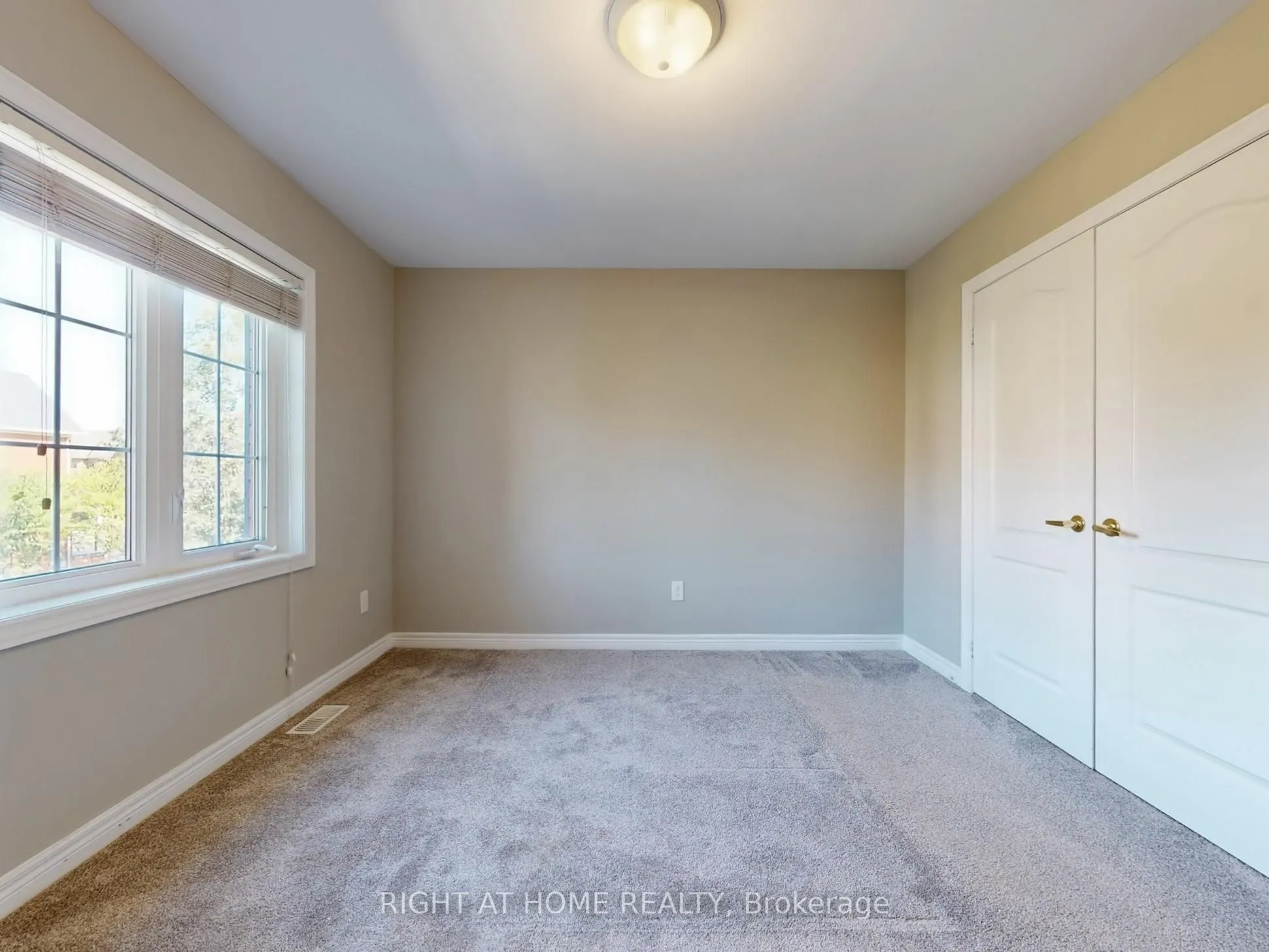 537 Vaughan Court