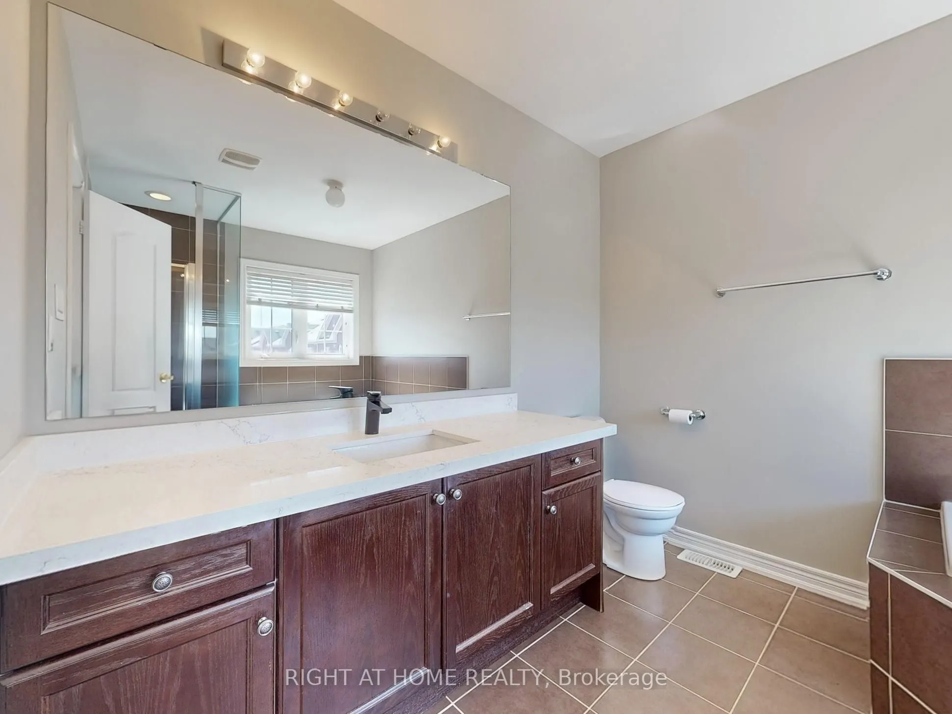 537 Vaughan Court