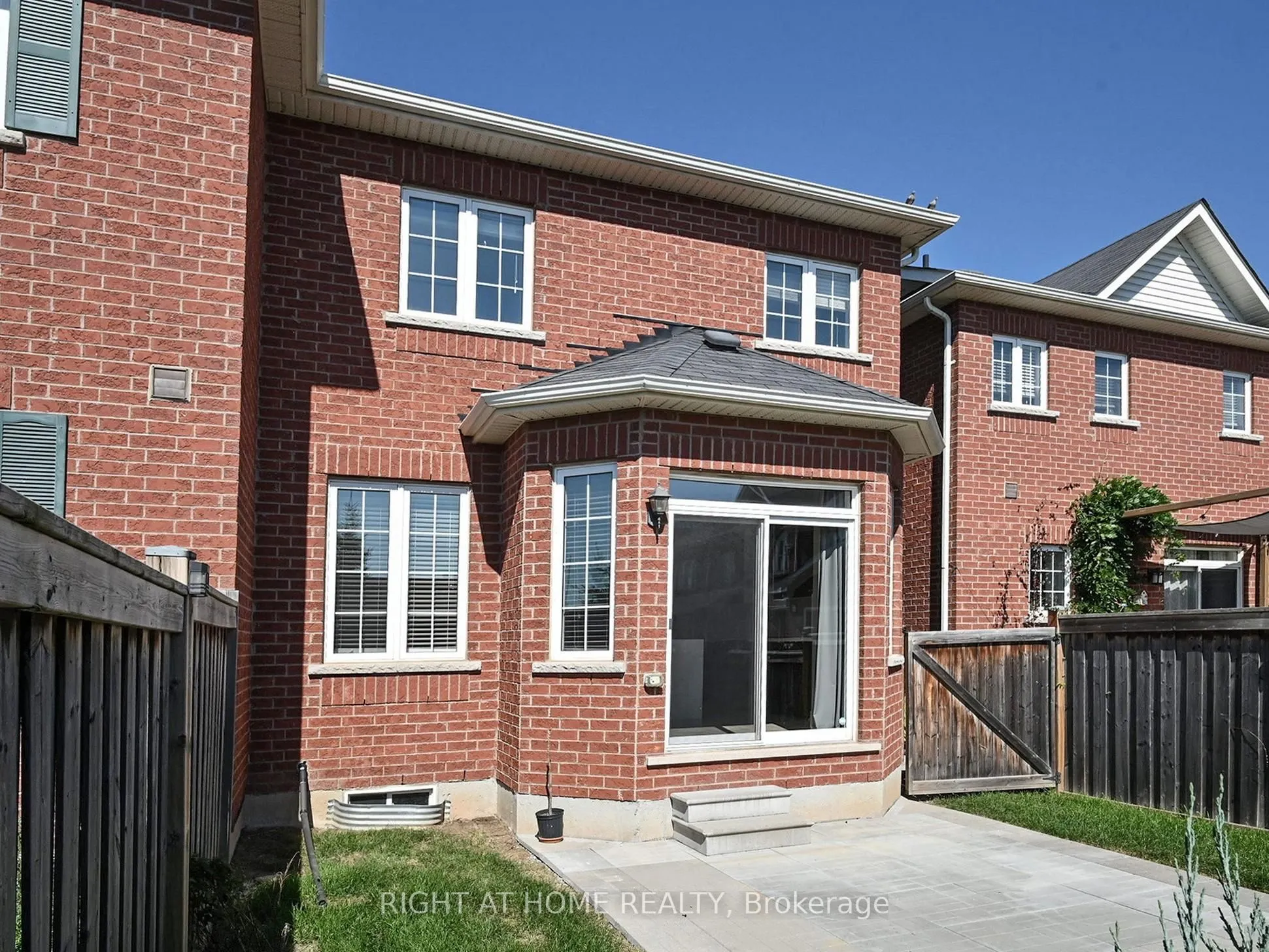 537 Vaughan Court