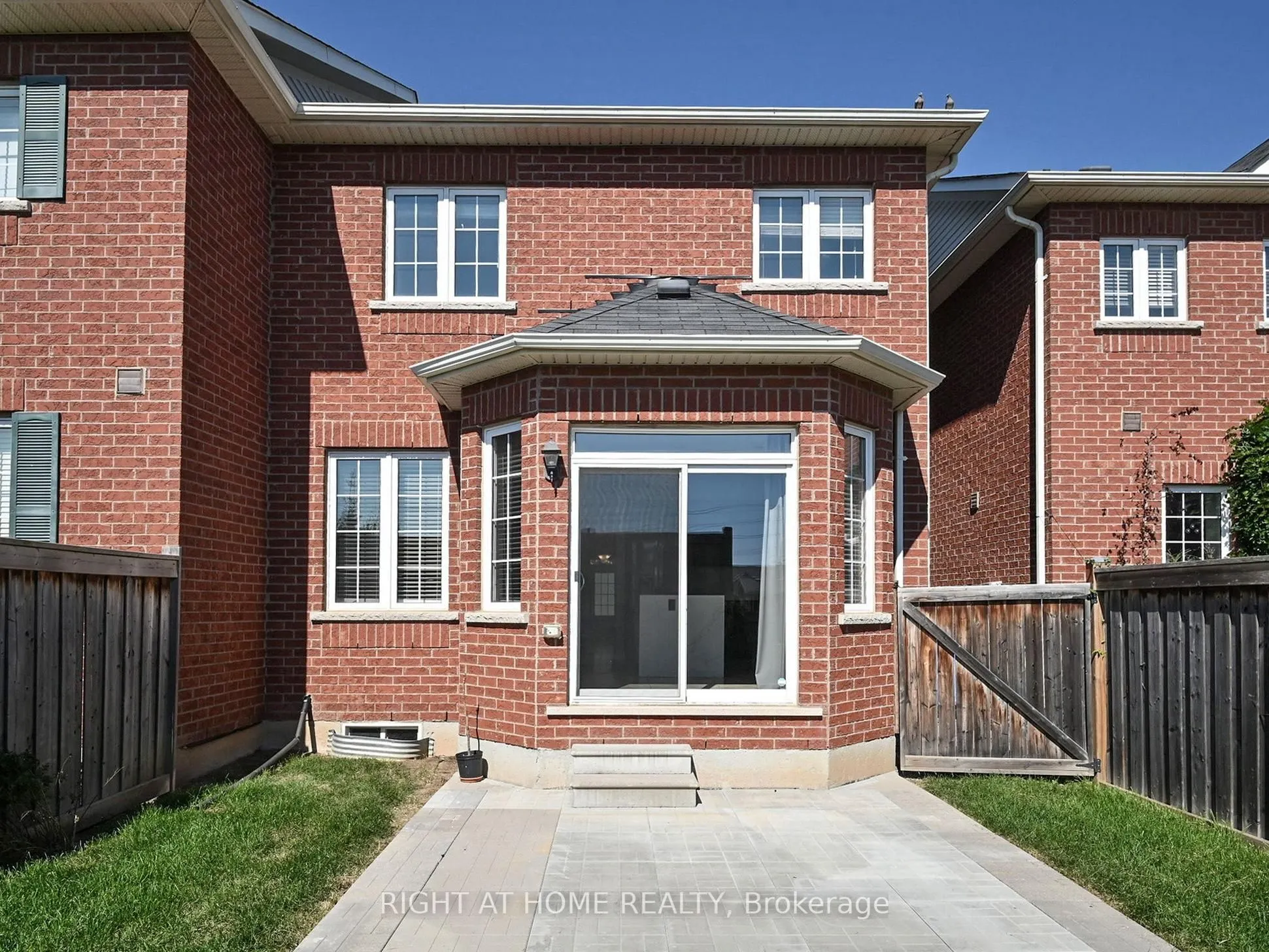 537 Vaughan Court