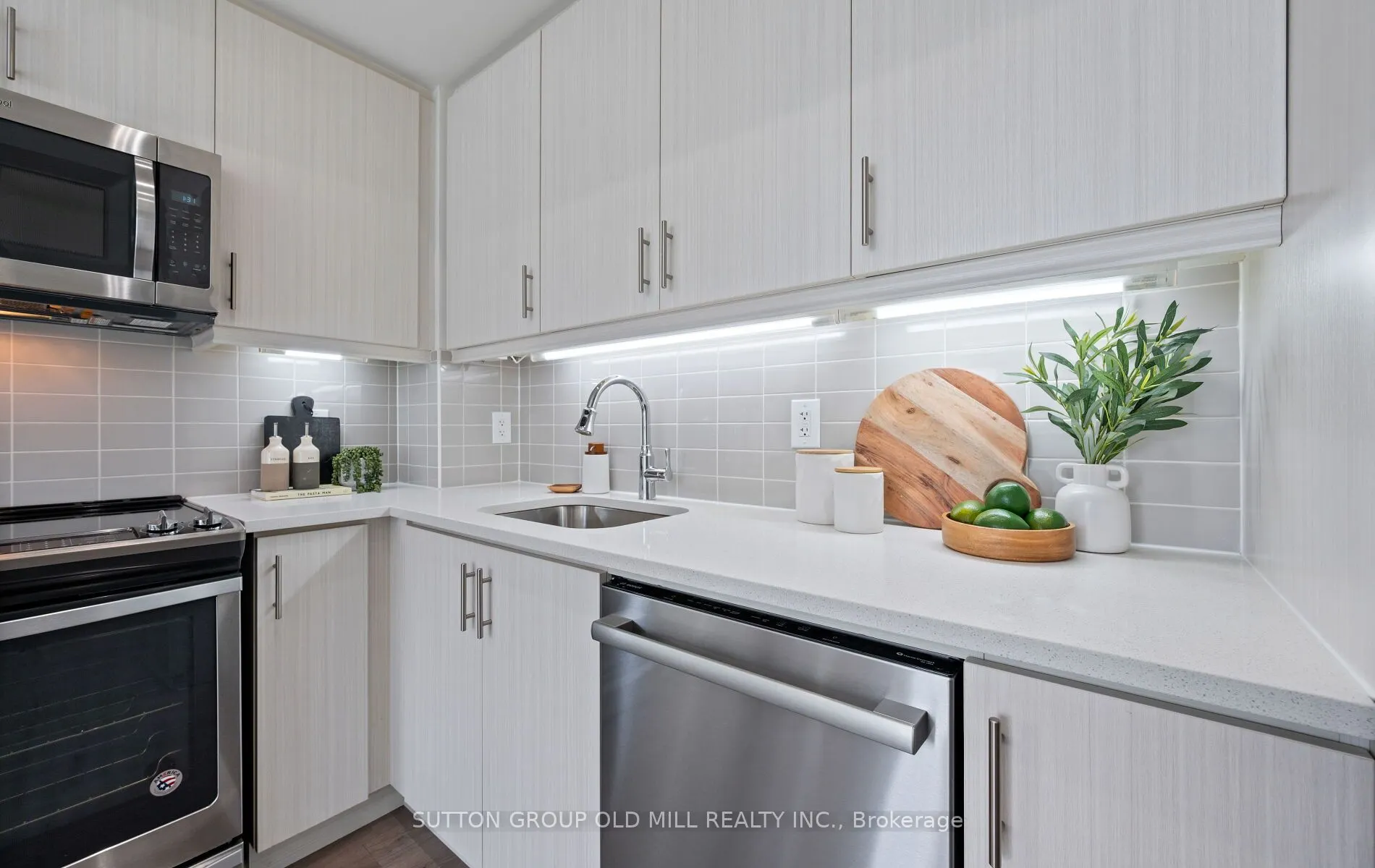 17 Zorra Street, #2308