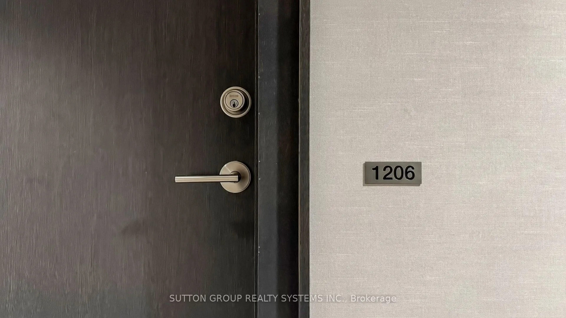 105 The Queensway Avenue, #1206
