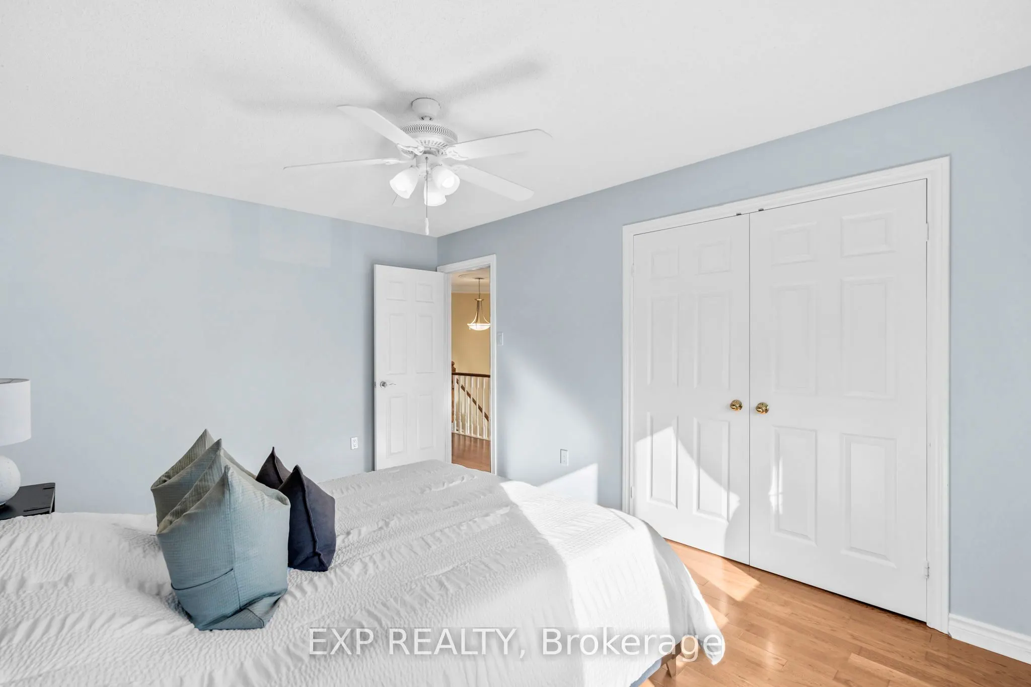 6045 St. Ives Way