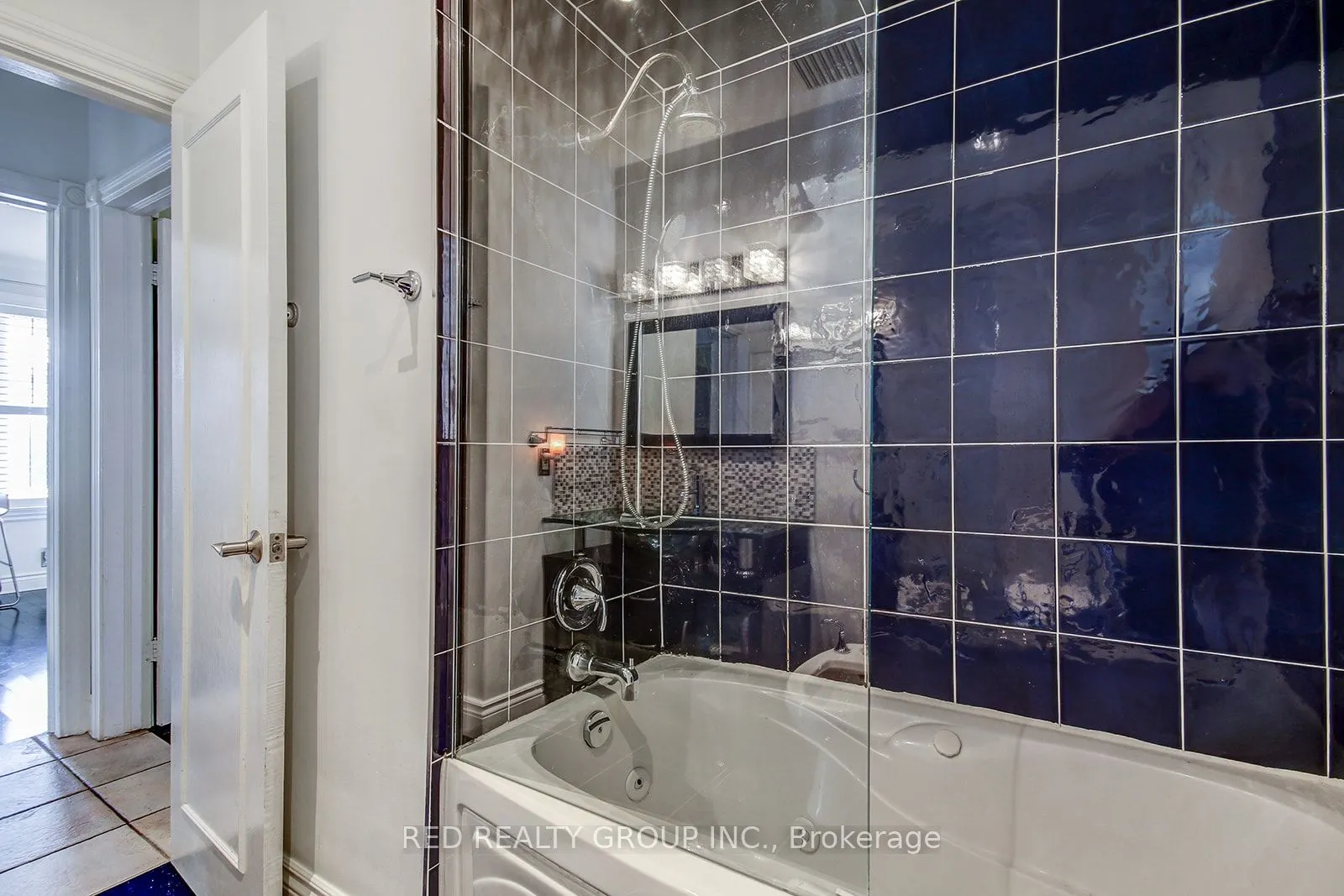 5 Chappel Hill Road