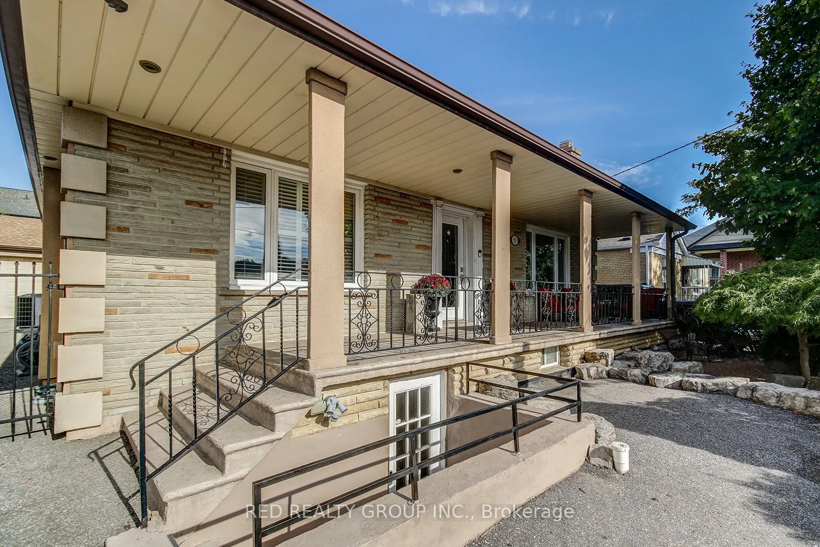 5 Chappel Hill Road